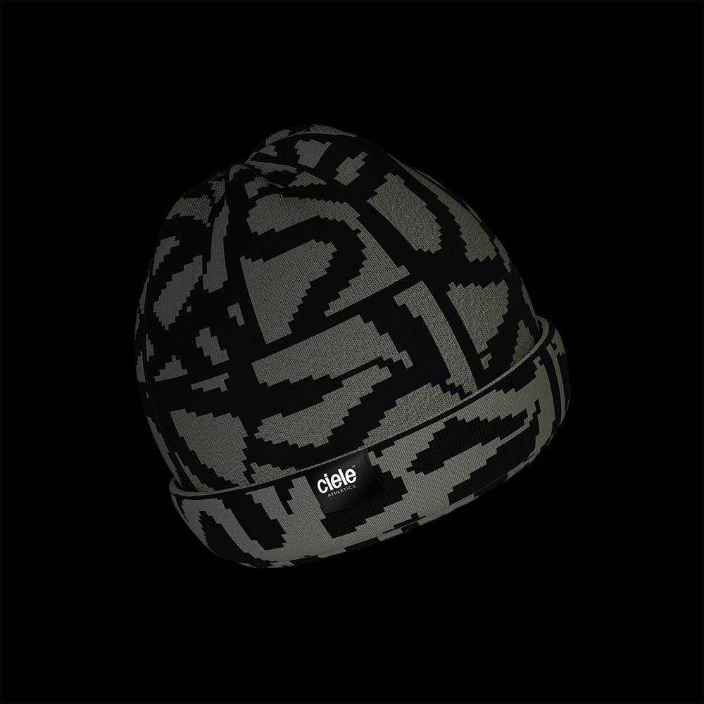 ciele-clnbeanie-all-over-loopy-tile-m-tze-whitaker-merino image 6