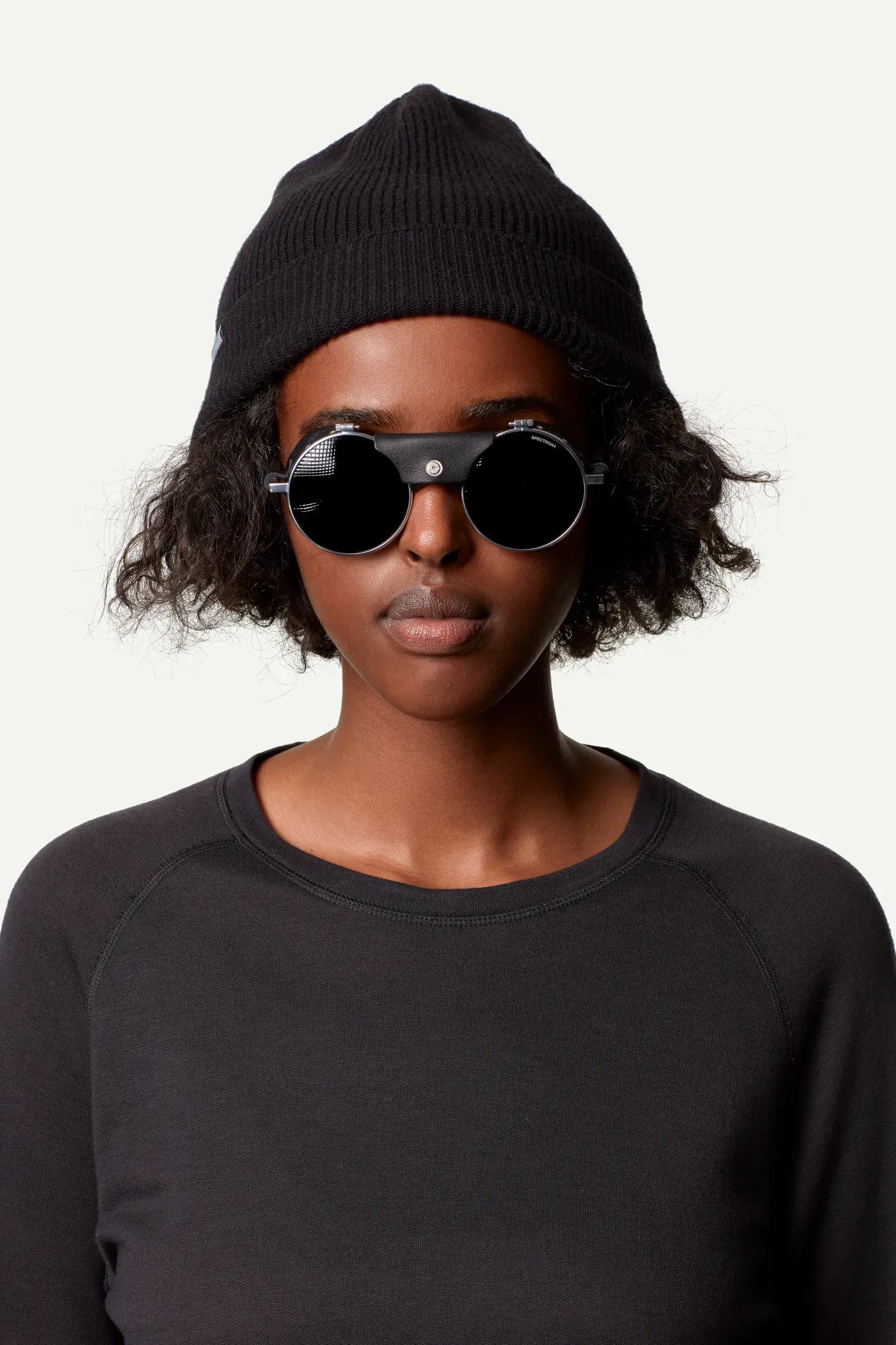 houdini-hut-hat-wollm-tze-true-black-60-g image 1