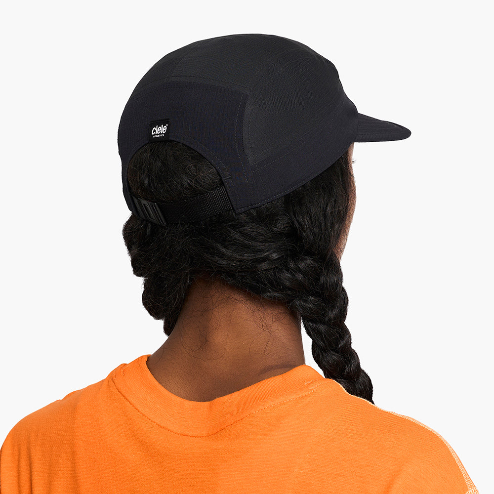 ciele-gocap-field-cheetah-laufcap-shadowcast-m-l-schwarz image 4