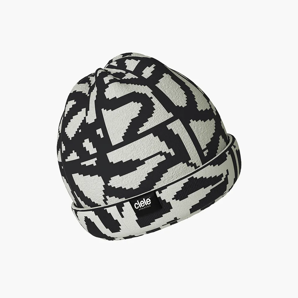 ciele-clnbeanie-all-over-loopy-tile-m-tze-whitaker-merino image 1