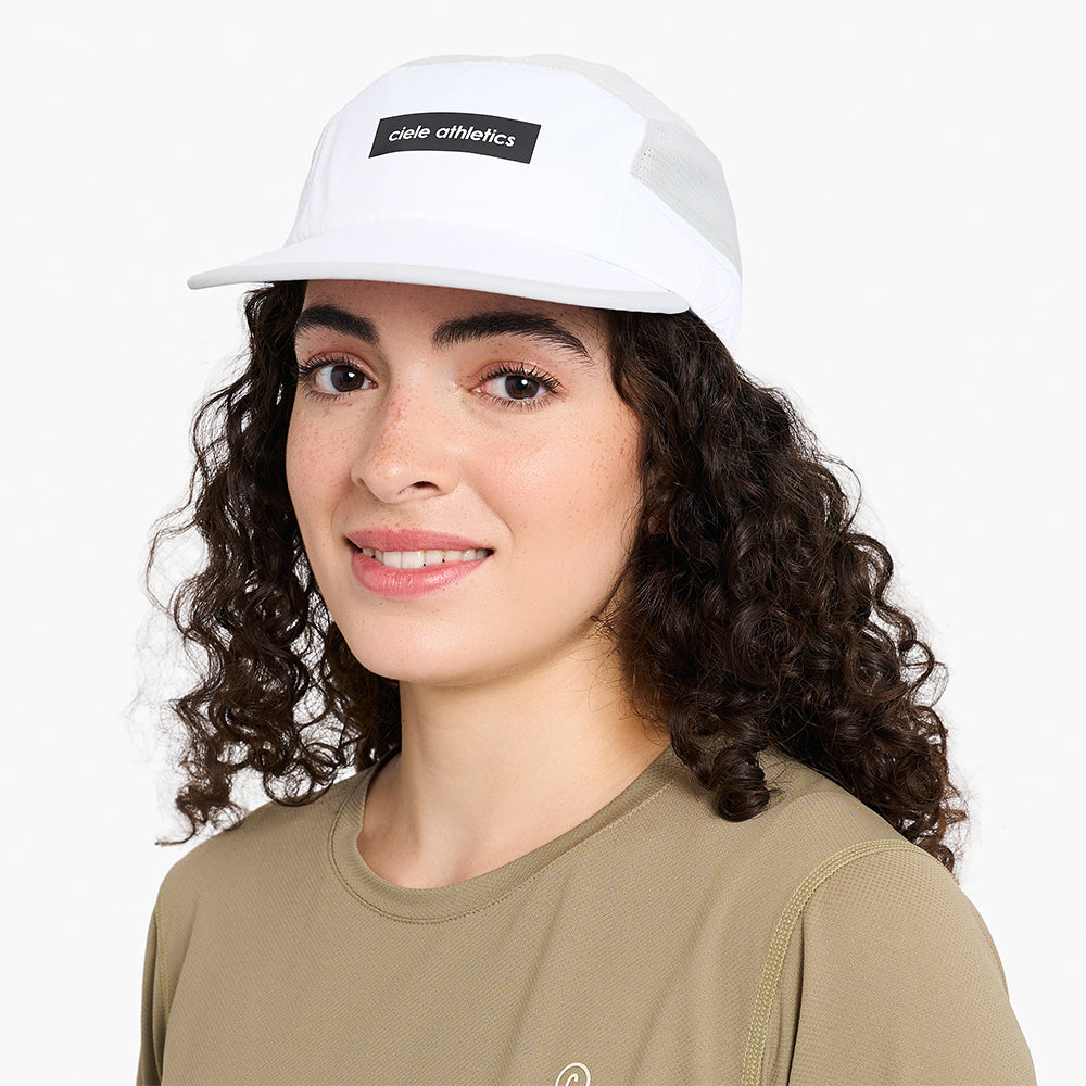ciele-gocap-field-laufcap-white-iconic-bar-reflektierend image 3