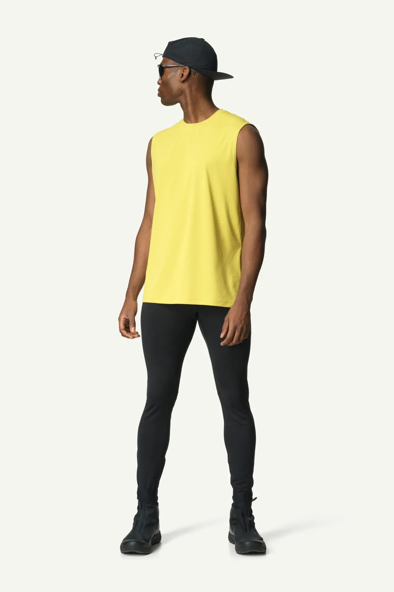 houdini-m-s-pace-air-tank-top-be-the-light-green image 3