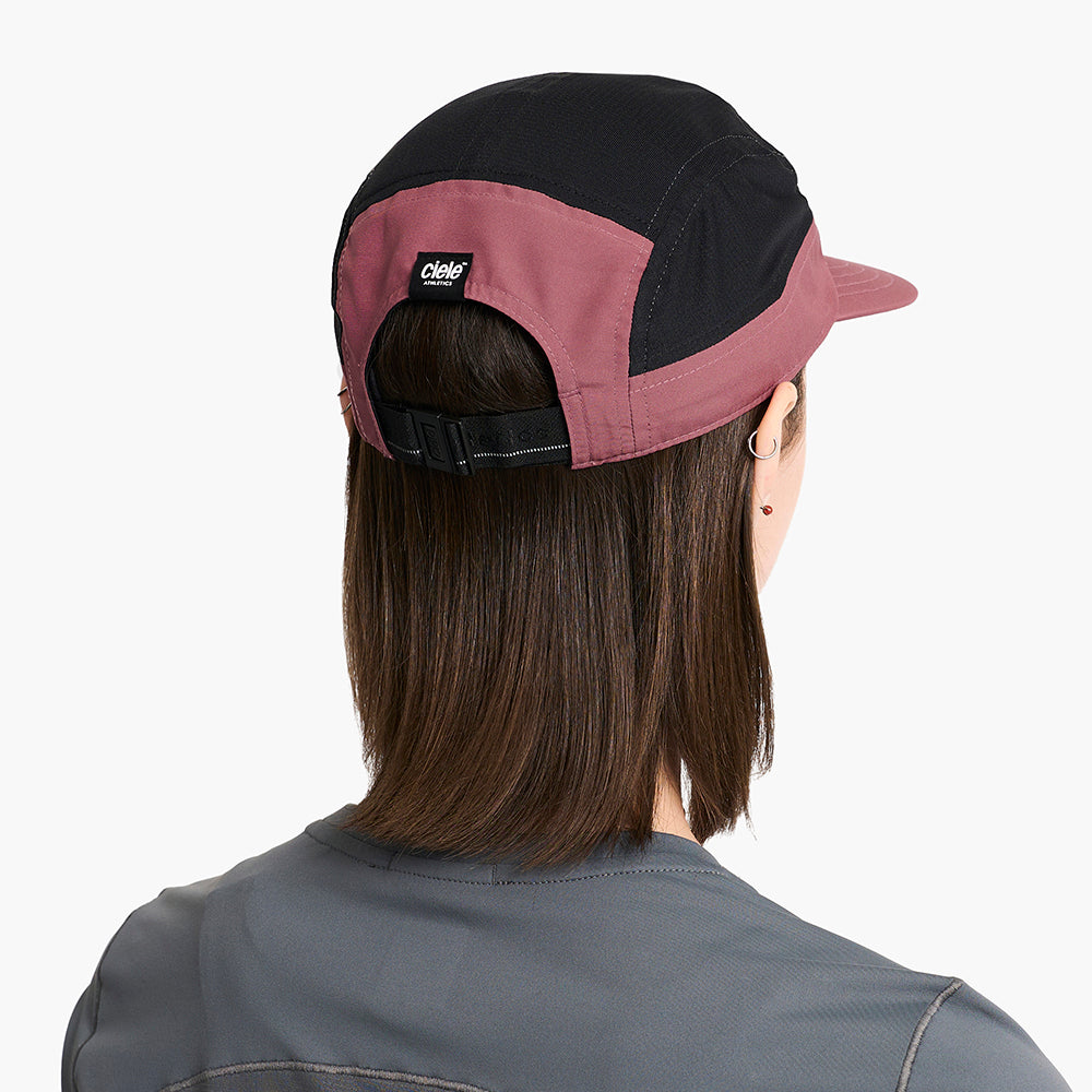 ciele-gocap-comp-century-blakbrite-laufcap-schwarz image 4