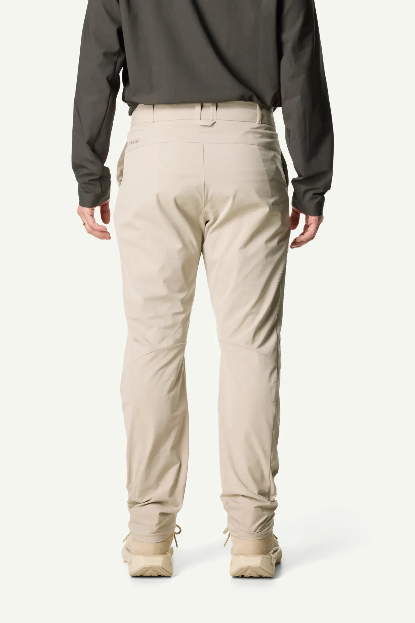 houdini-go-pants-ii-herren-softshellhose-sandstorm-winddicht image 4