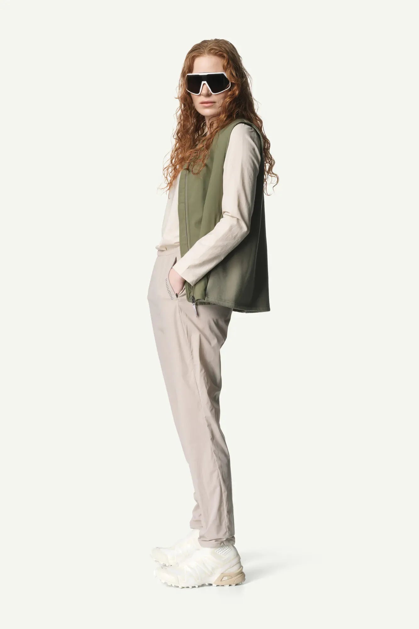 houdini-pace-w-s-pace-light-pants-damen-sandstorm-leicht image 2