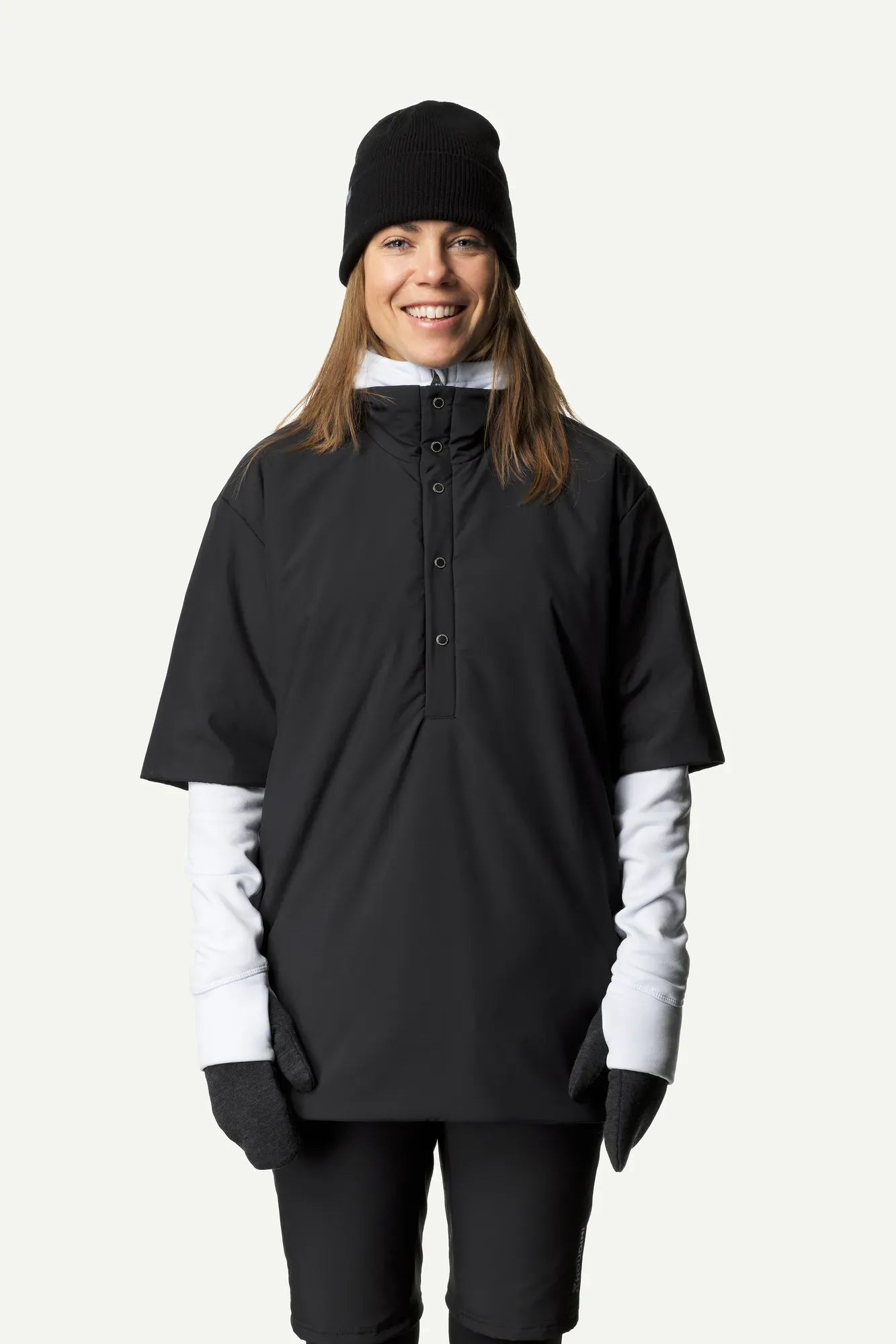houdini-cover-all-weather-t-neck-shirt-true-black image 6