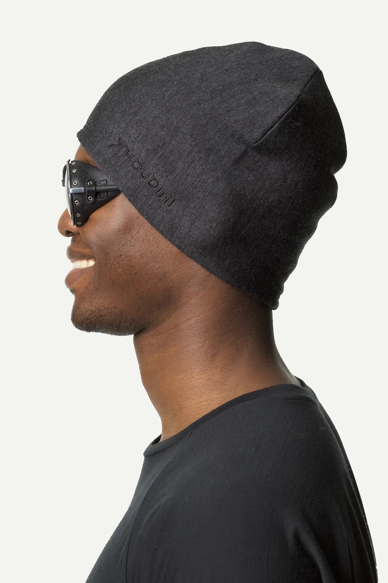 houdini-alto-hat-m-tze-merino-true-black-m-warm image 3