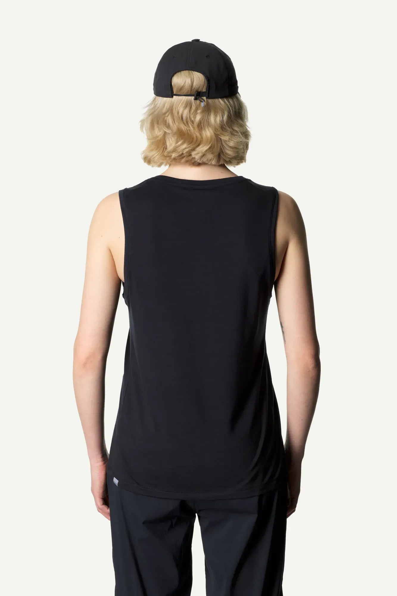 houdini-tree-w-s-tree-tank-top-true-black-tencel image 8