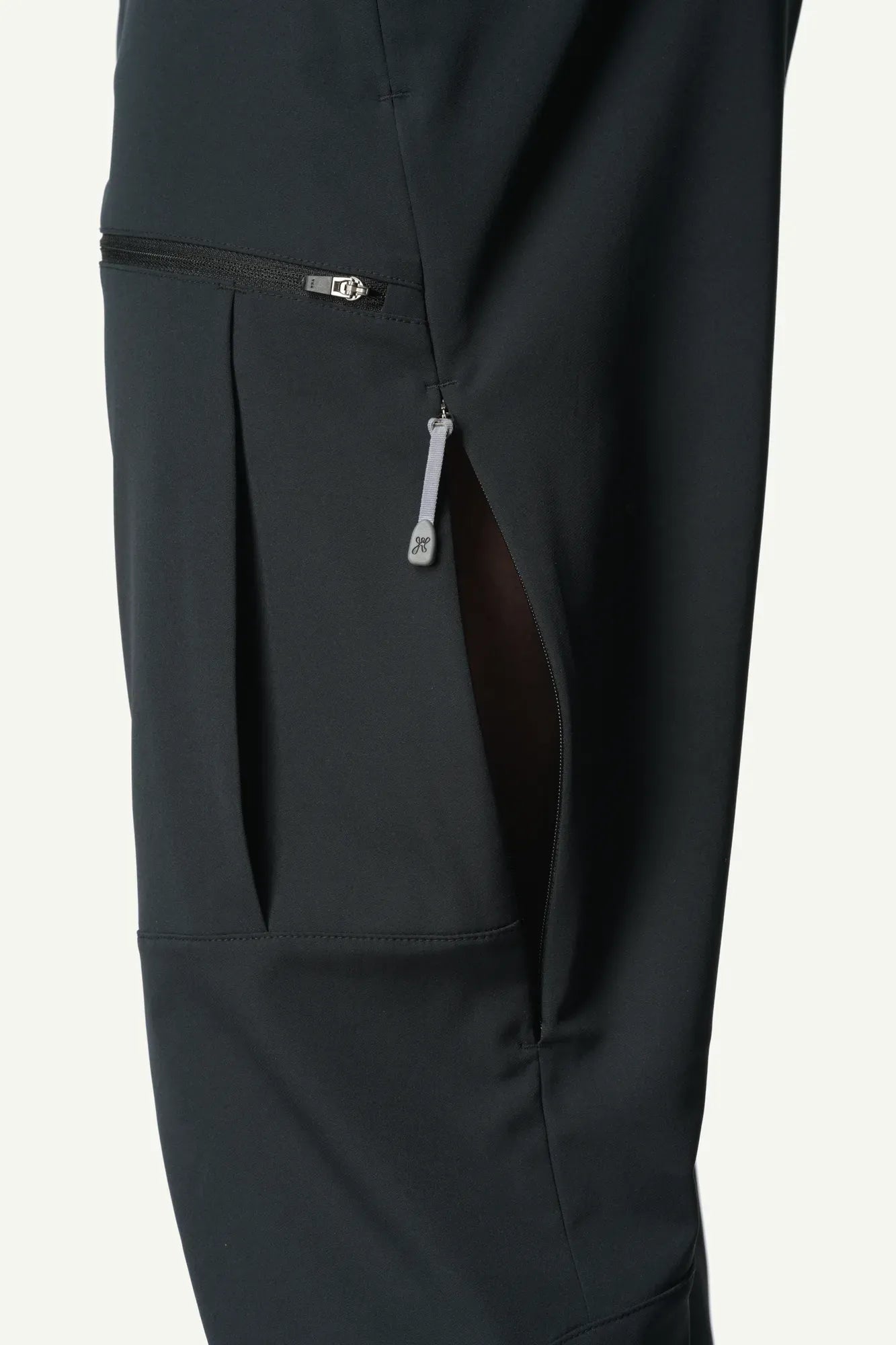 houdini-more-pants-herren-softshellhose-true-black-winddicht image 6