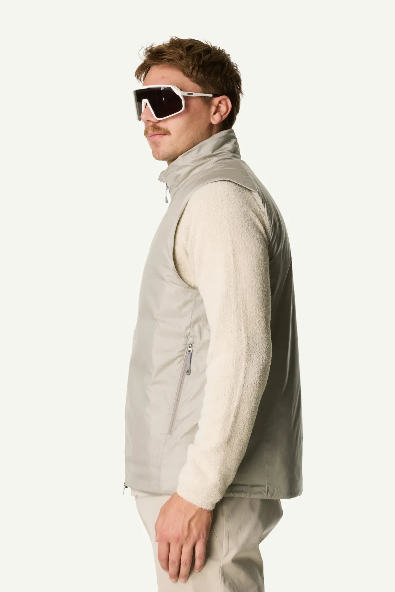 houdini-dunfri-vest-herren-steppweste-sandstorm-primaloft image 4