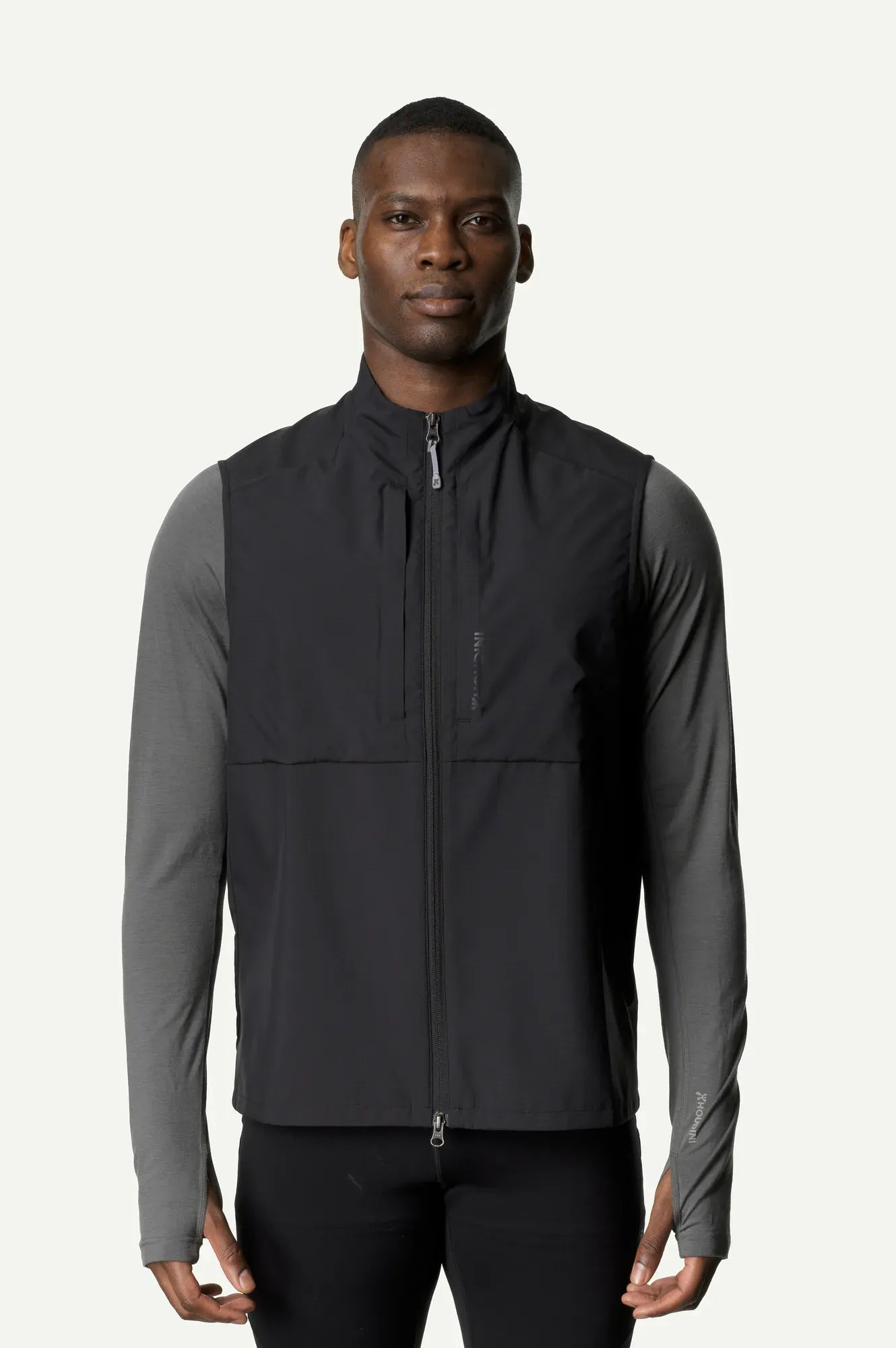 houdini-pace-hybrid-weste-herren-true-black-leicht image 5