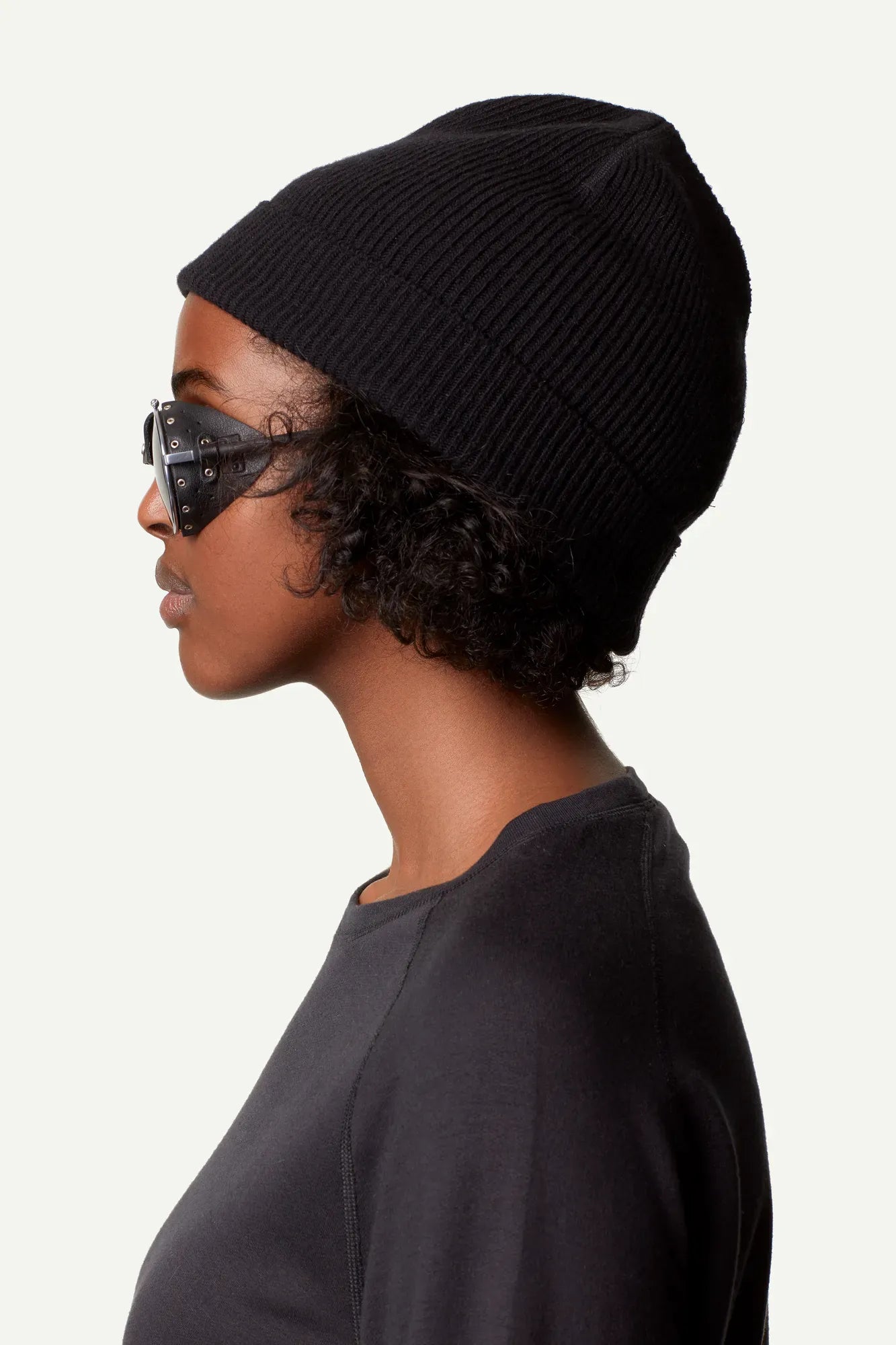 houdini-hut-hat-wollm-tze-true-black-60-g image 2