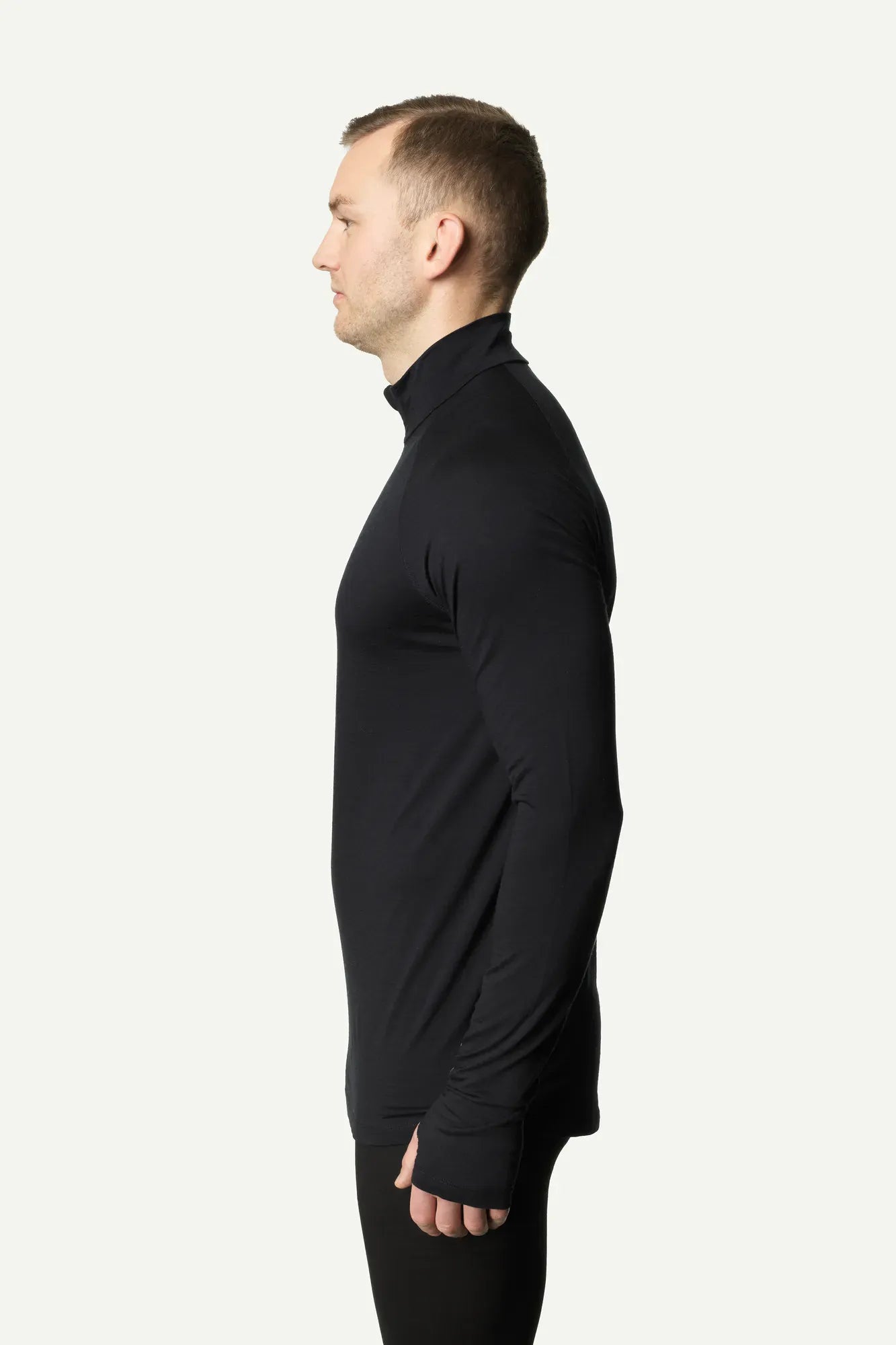 houdini-desoli-m-s-desoli-light-half-zip-true-black-merino image 8