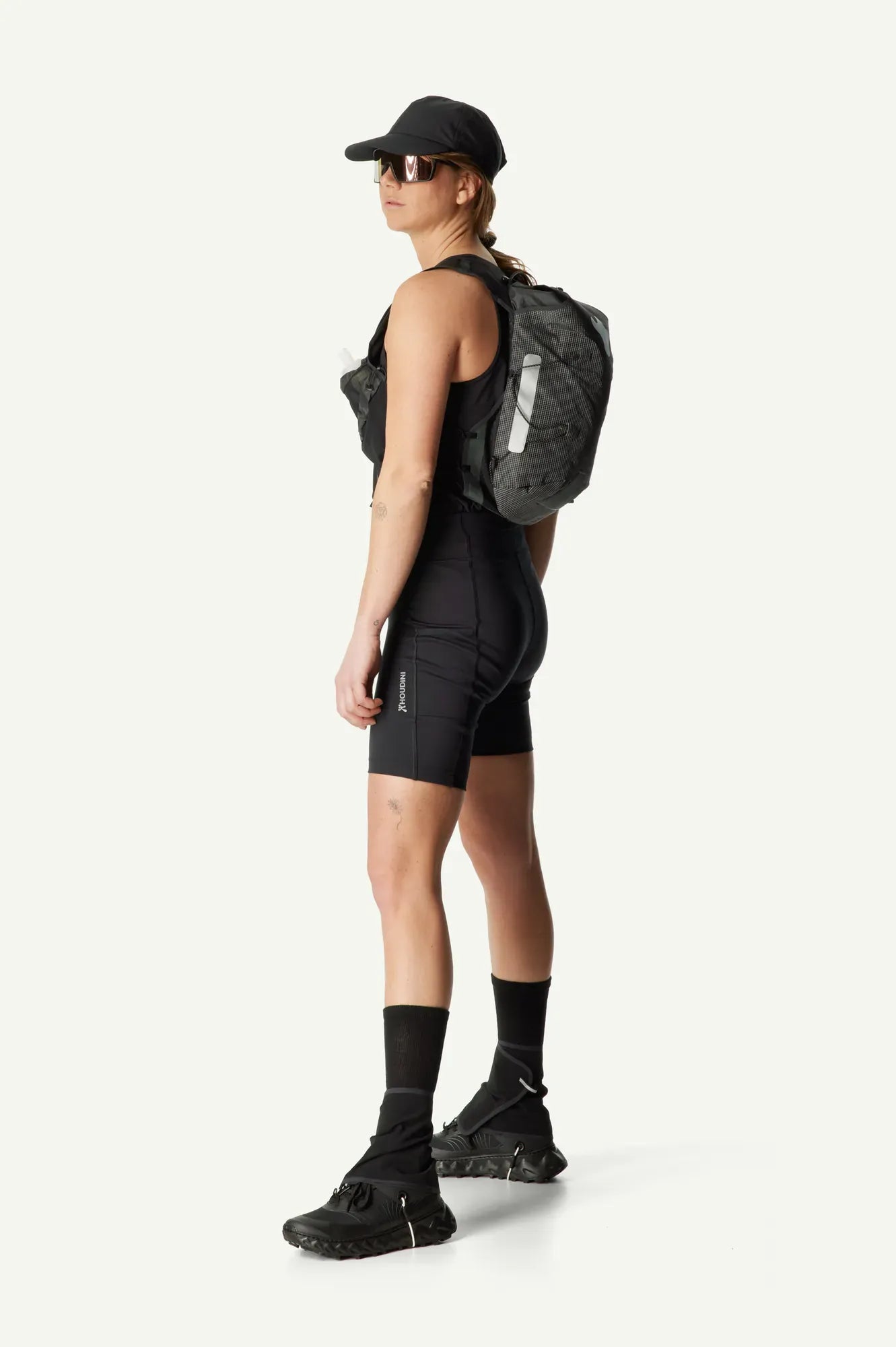 houdini-pace-trail-short-tights-damen-true-black image 3