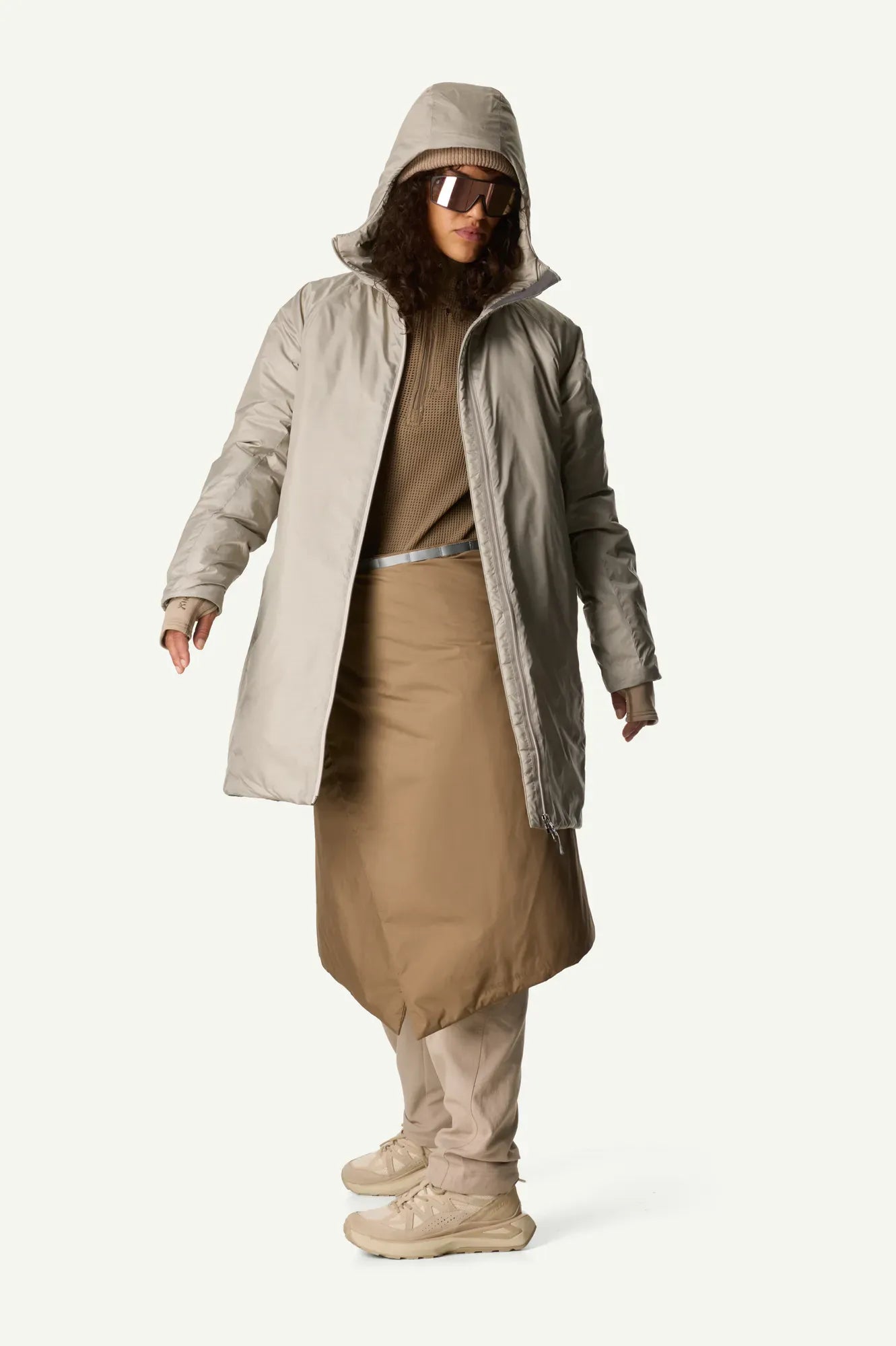 houdini-dunfri-parka-damen-winterjacke-sandstorm-primaloft image 2