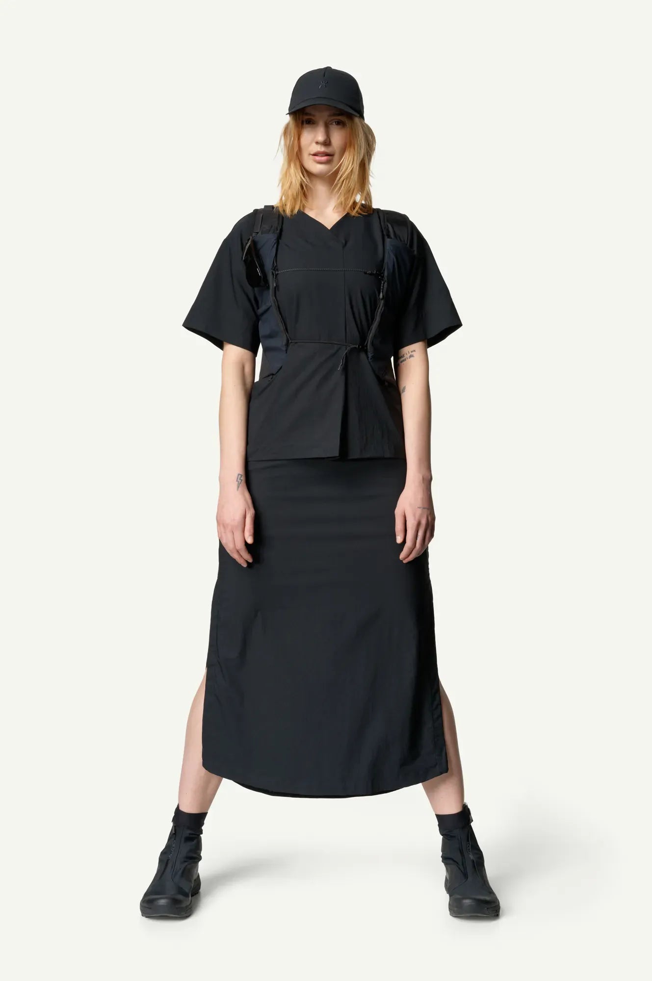 houdini-cosmo-top-ii-w-s-outdoor-shirt-damen-true-black image 4