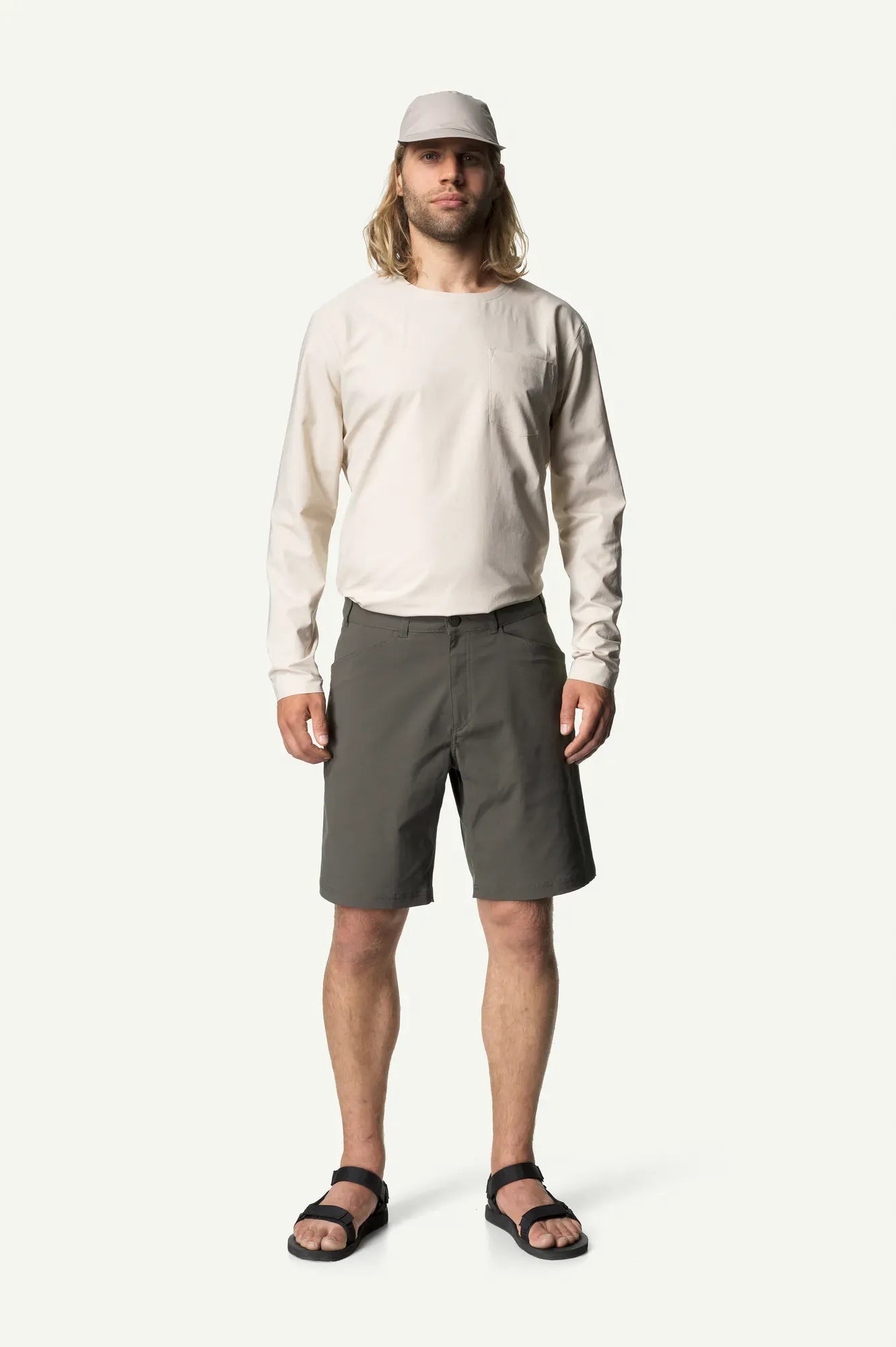 houdini-m-s-dock-shorts-herren-shorts-true-black-recycelt image 1