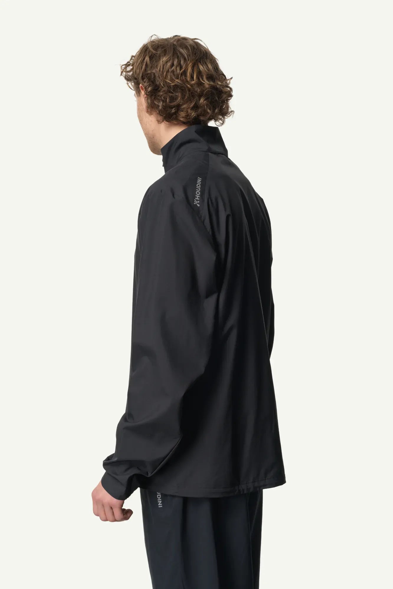 houdini-pace-m-s-pace-trail-jacket-laufjacke-true-black-leicht image 2