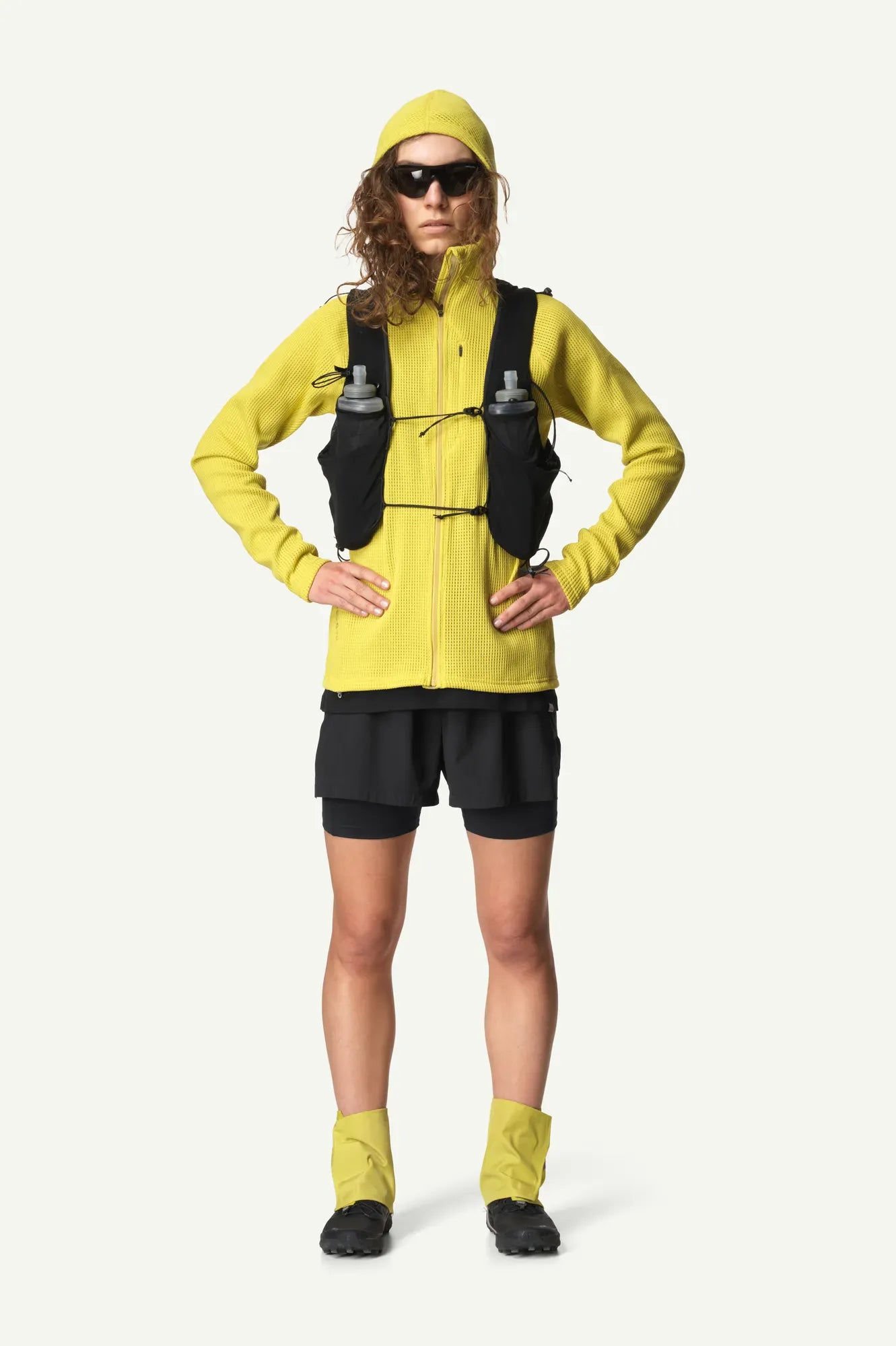 houdini-pace-trail-shorts-w-s-laufshorts-damen-true-black image 1