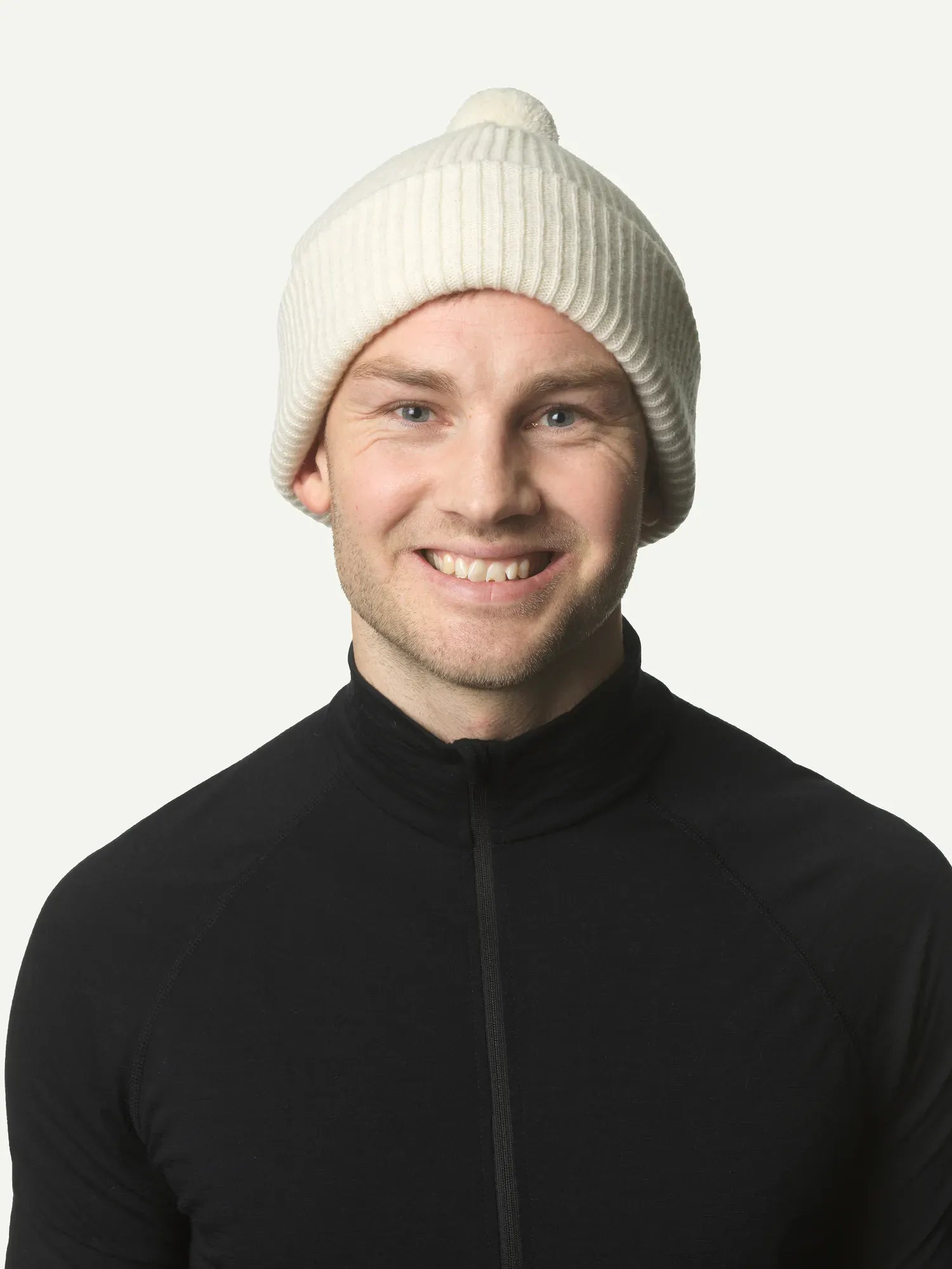 houdini-top-hat-wollm-tze-true-black-lammwolle-warm image 7