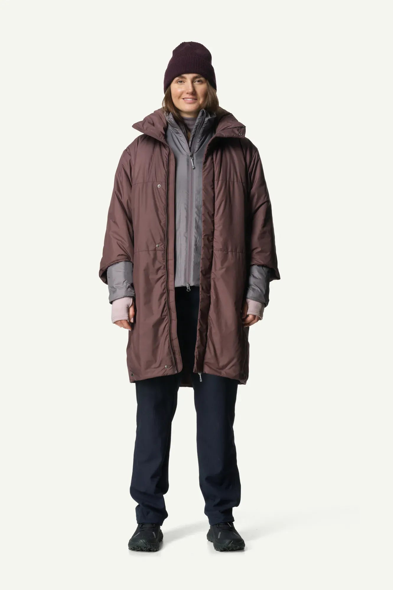 houdini-puff-up-the-cloud-jacke-rock-black-primaloft-isoliert image 6
