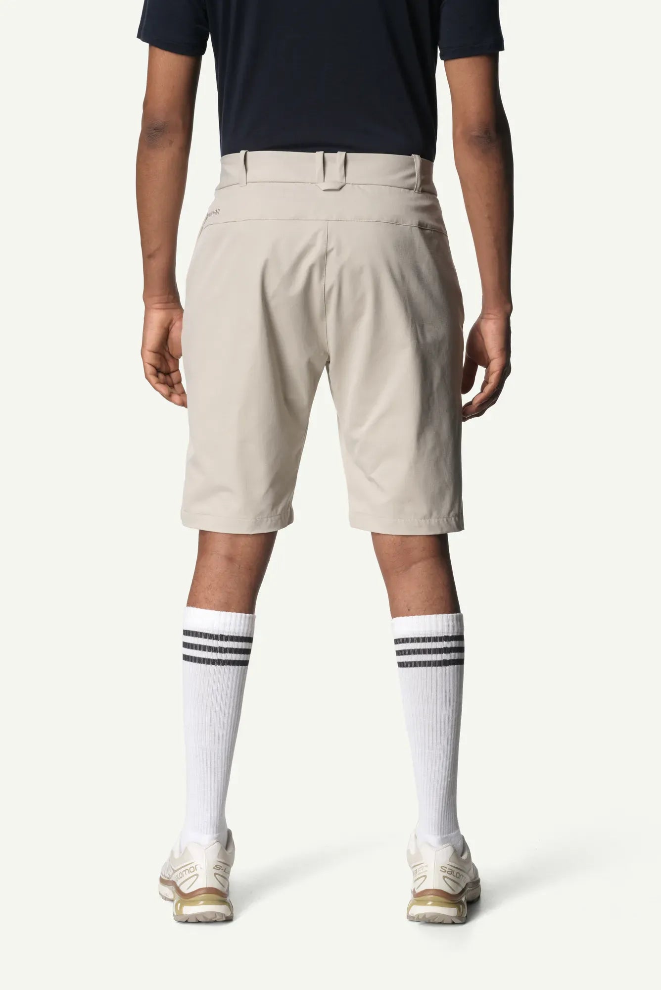 houdini-go-m-s-go-shorts-outdoor-shorts-true-black-leicht image 5