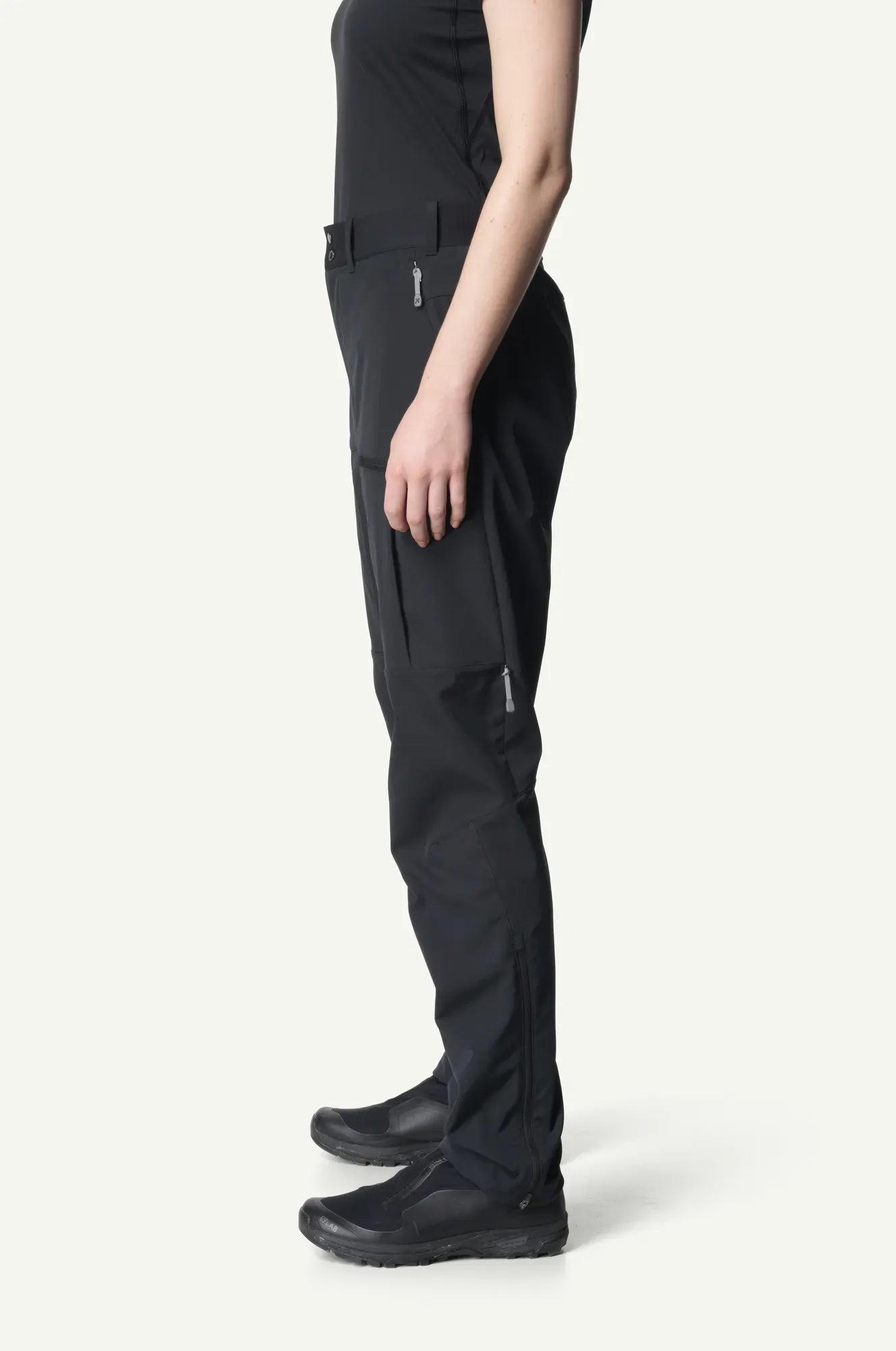 houdini-more-w-s-more-pants-softshellhose-true-black image 8