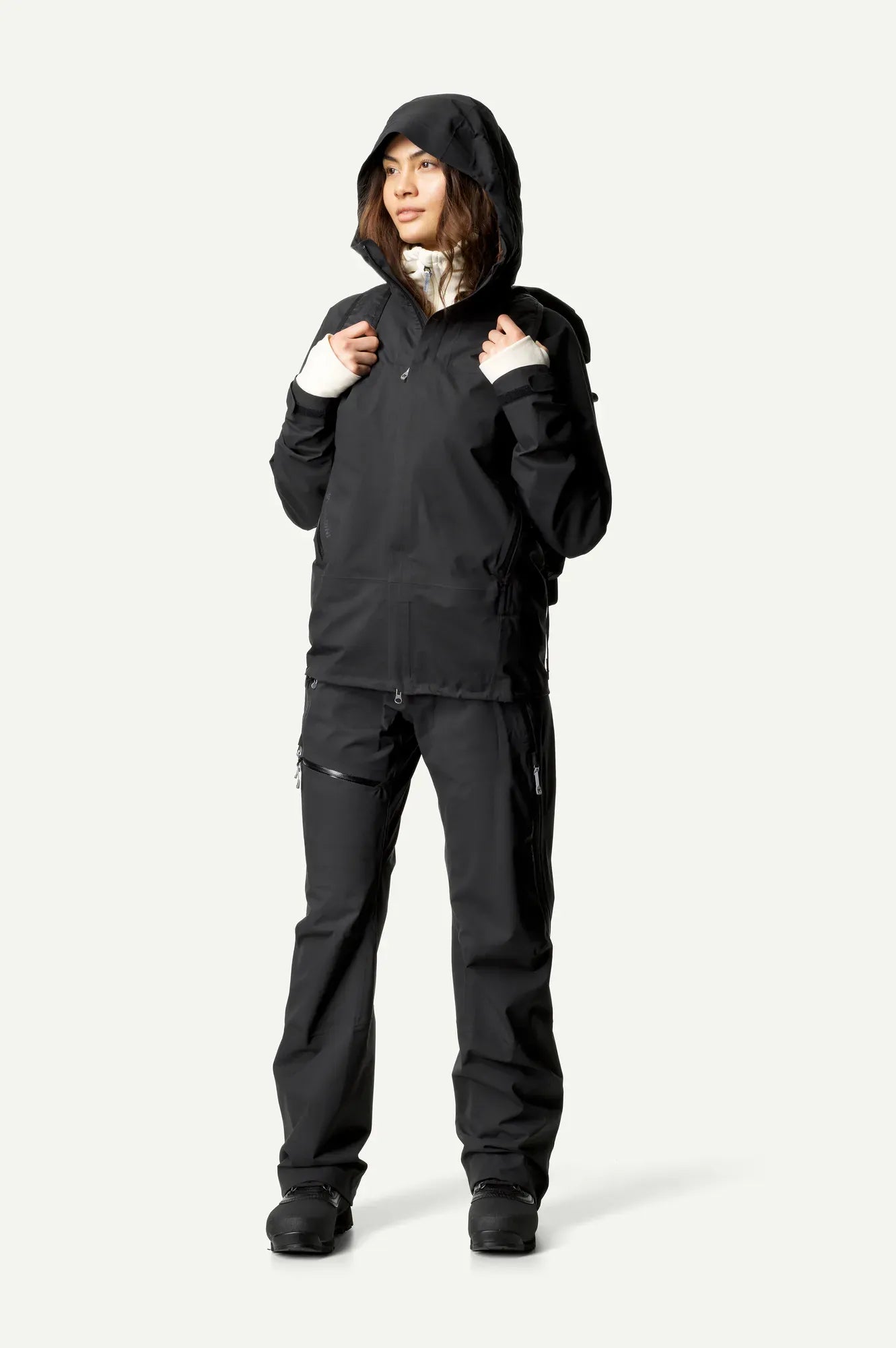 houdini-bff-jacket-damen-regenjacke-true-black-wasserdicht image 1