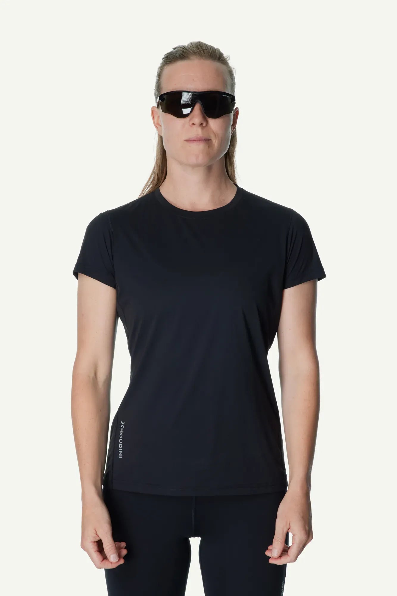 houdini-pace-air-tee-damen-shirt-true-black-lauf image 1