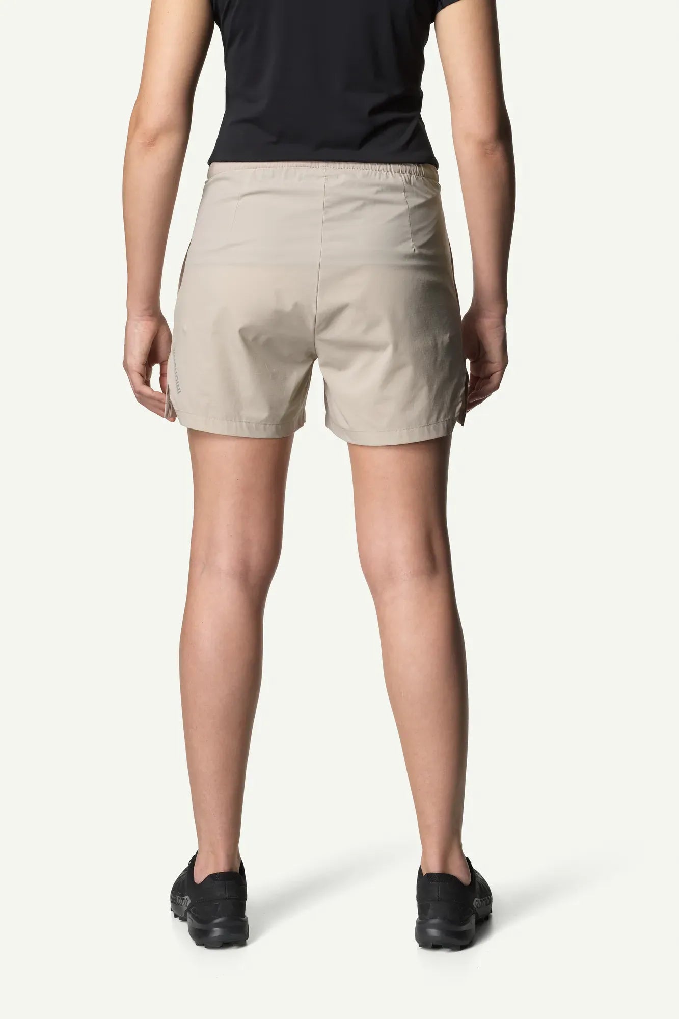 houdini-pace-light-shorts-damen-laufshorts-leicht image 4