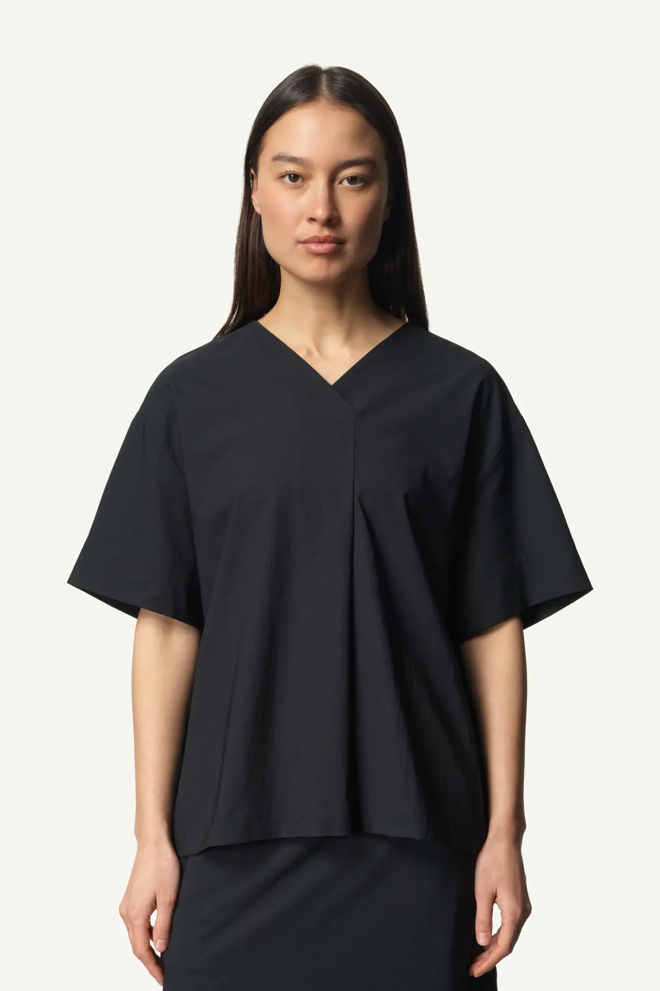 houdini-cosmo-top-ii-w-s-outdoor-shirt-damen-true-black image 5