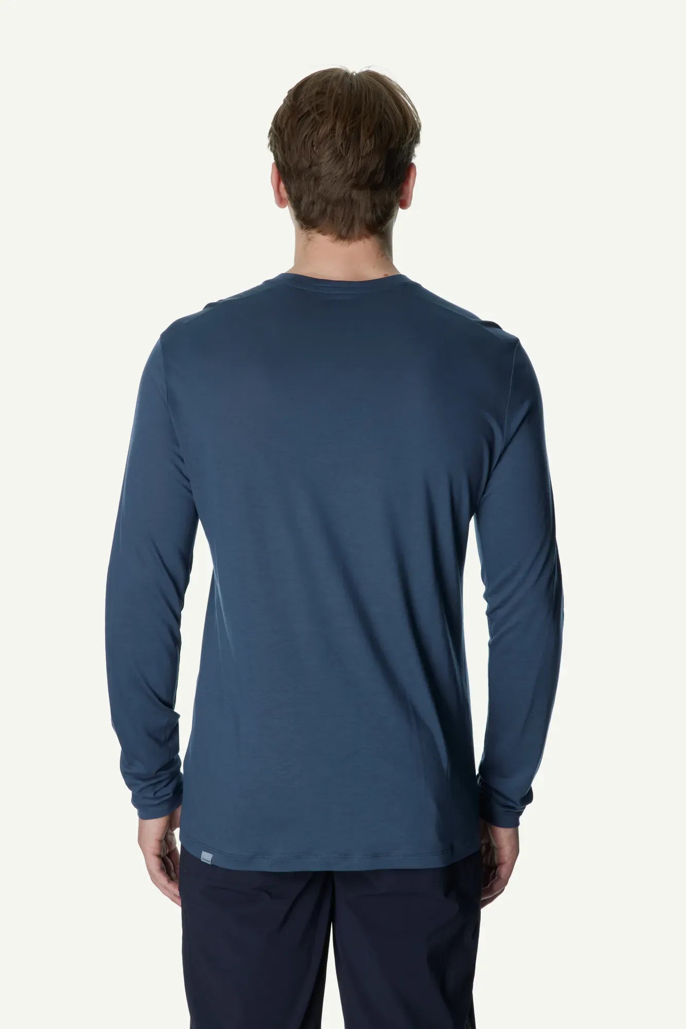 houdini-m-s-tree-ls-tee-longsleeve-true-black-tencel image 3