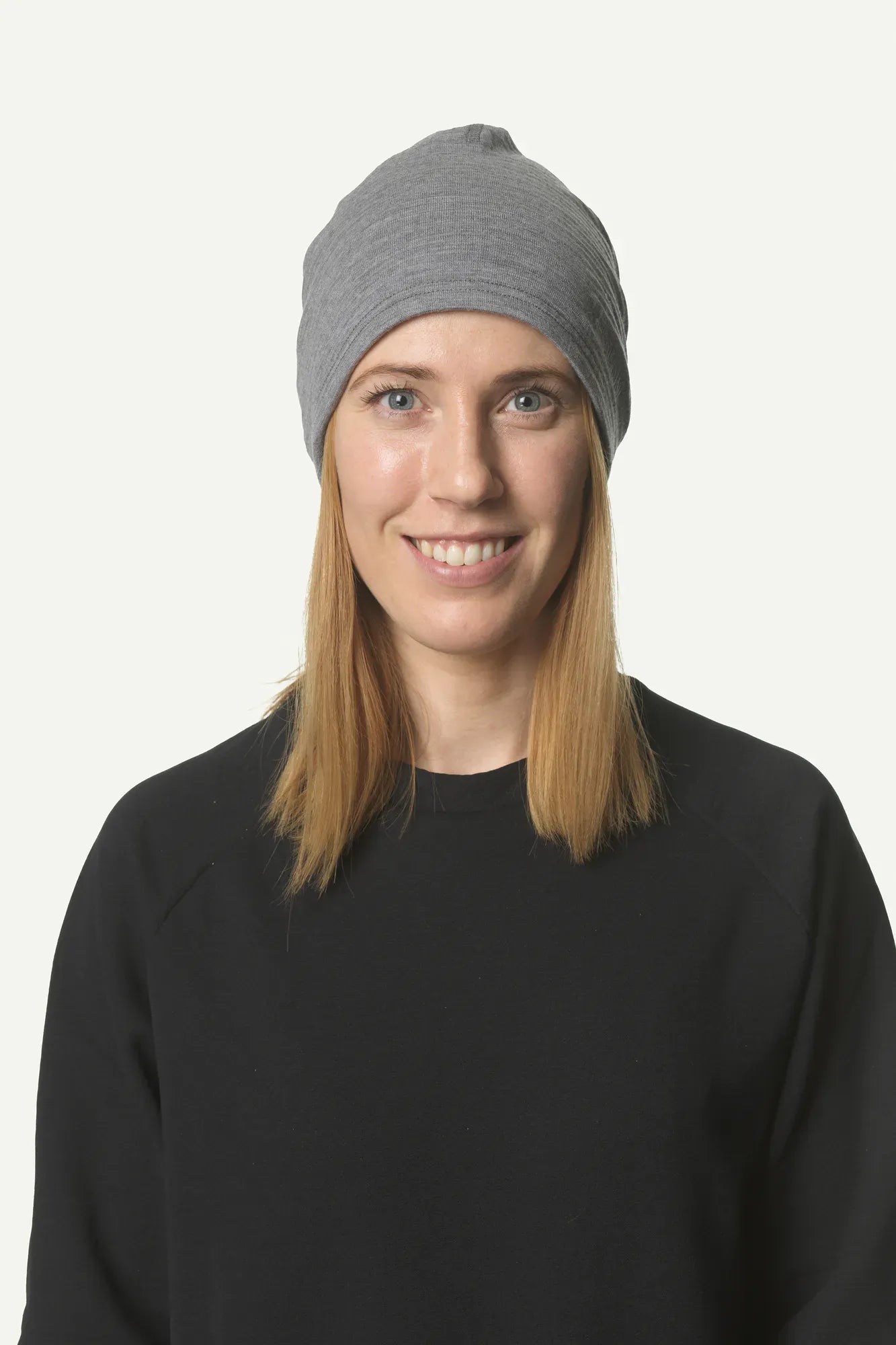 houdini-desoli-thermal-hat-merino-m-tze-true-black image 7