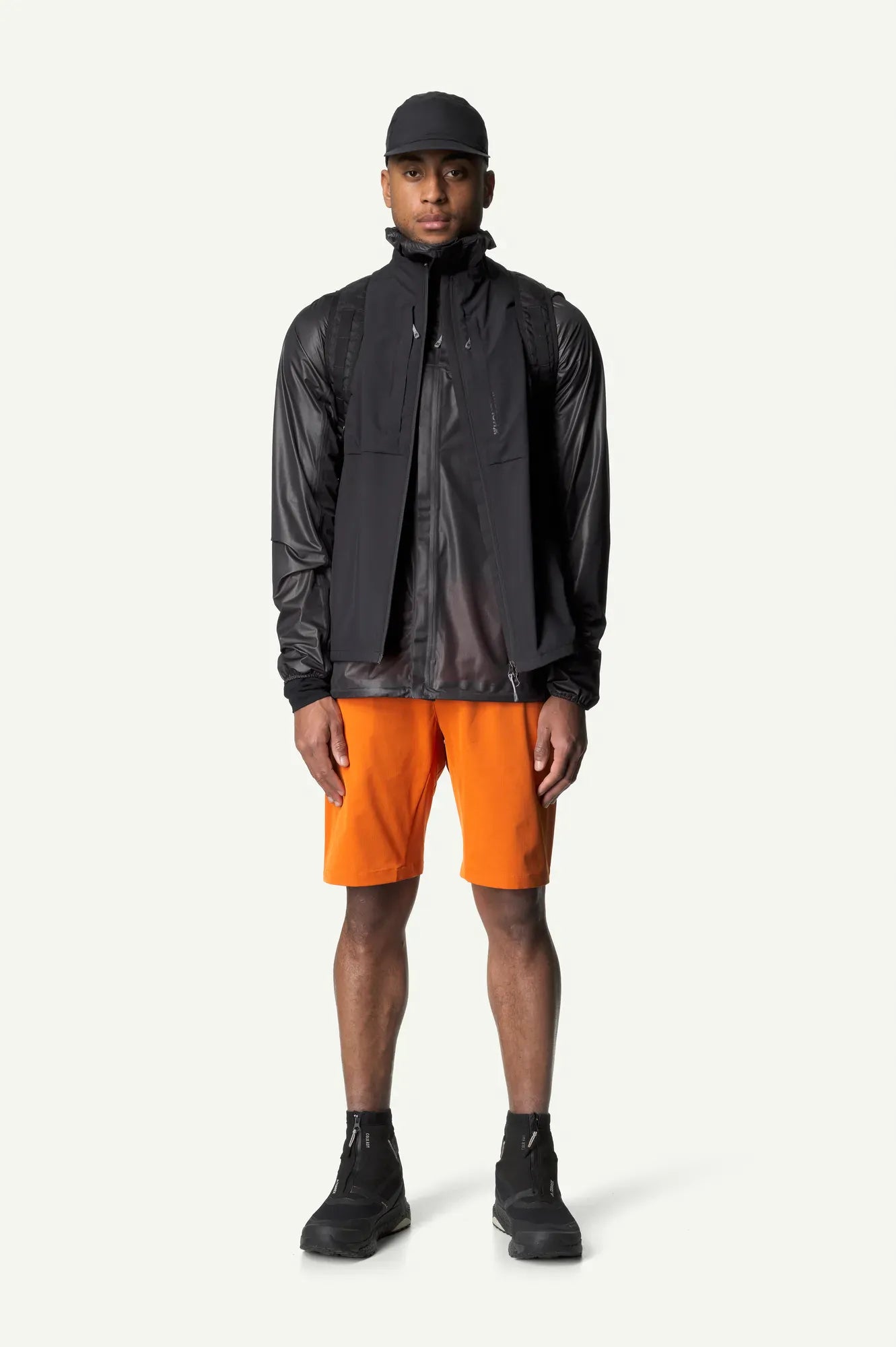 houdini-pace-hybrid-weste-herren-true-black-leicht image 1