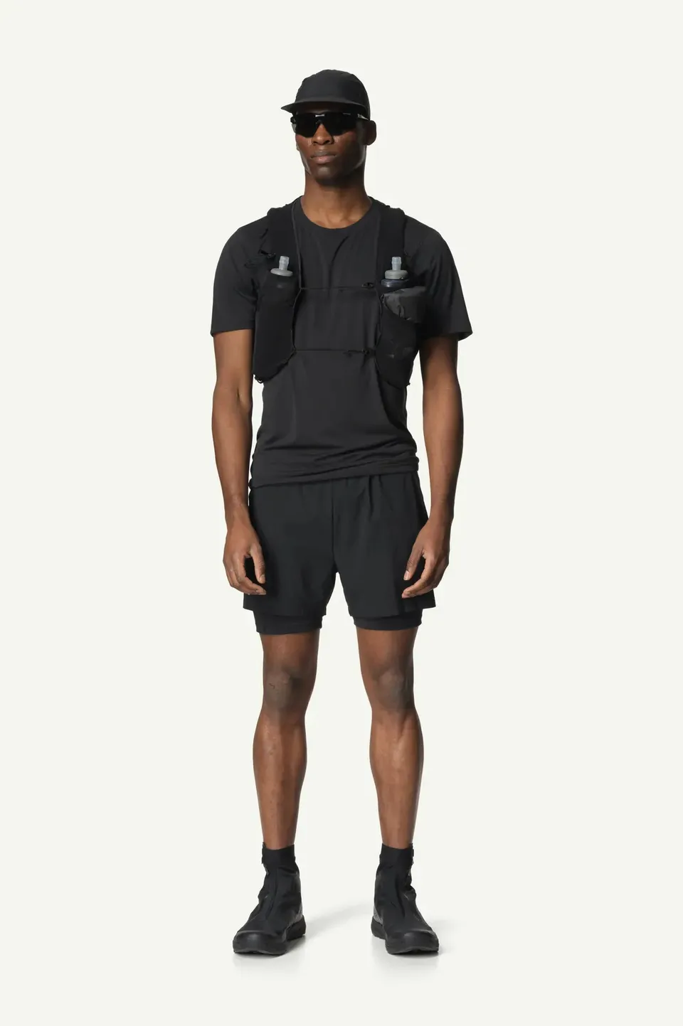 houdini-pace-trail-shorts-herren-2in1-true-black image 1