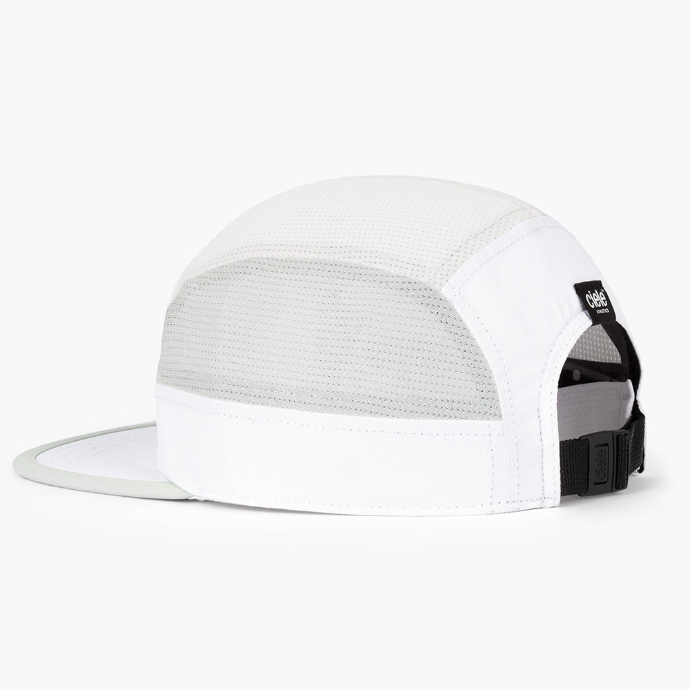 ciele-gocap-field-laufcap-white-iconic-bar-reflektierend image 5
