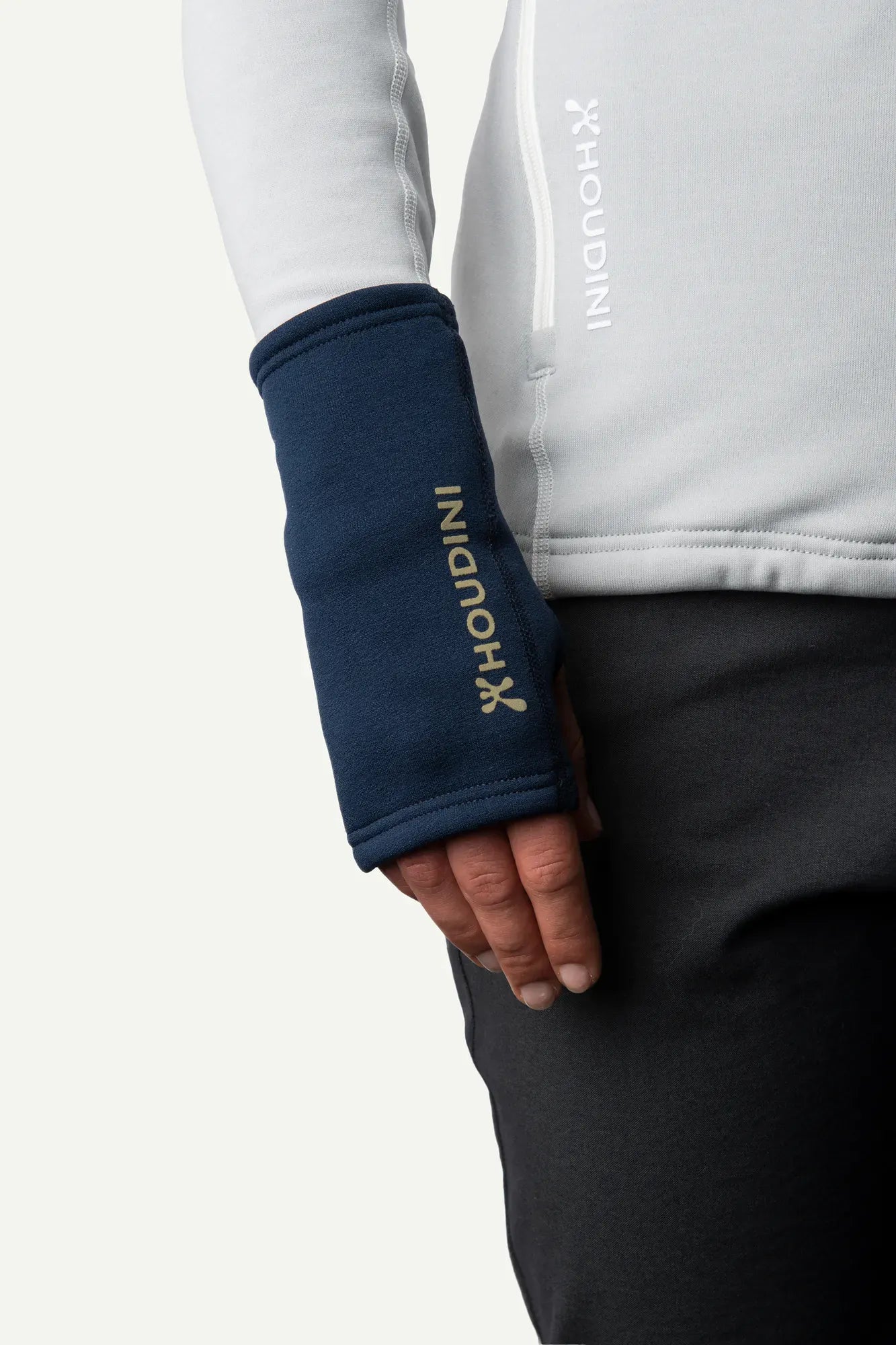houdini-power-wrist-gaiters-true-black-fleece-stulpen image 5