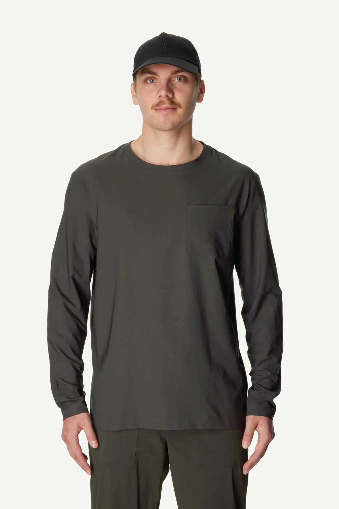 houdini-cover-crew-langarmshirt-herren-foggy-mountain-schnelltrocknend image 8