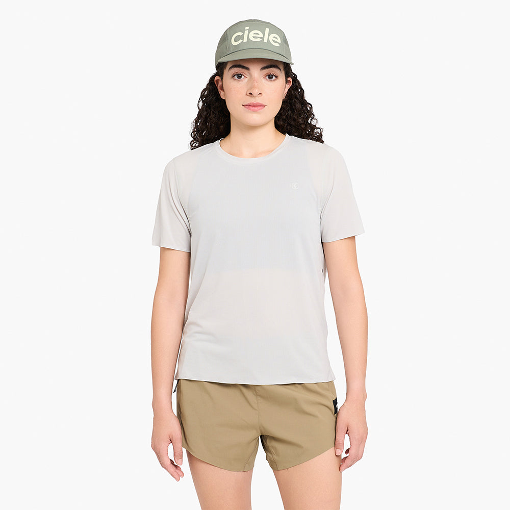 ciele-w-fsttshirt-2-laufshirt-hellgrau-recycelt-damen image 2