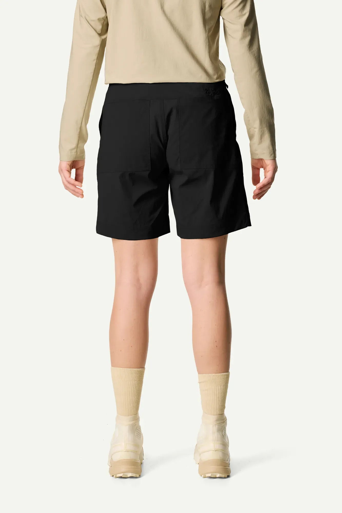 houdini-liquid-chore-w-s-liquid-chore-shorts-foggy-mountain-leicht image 7