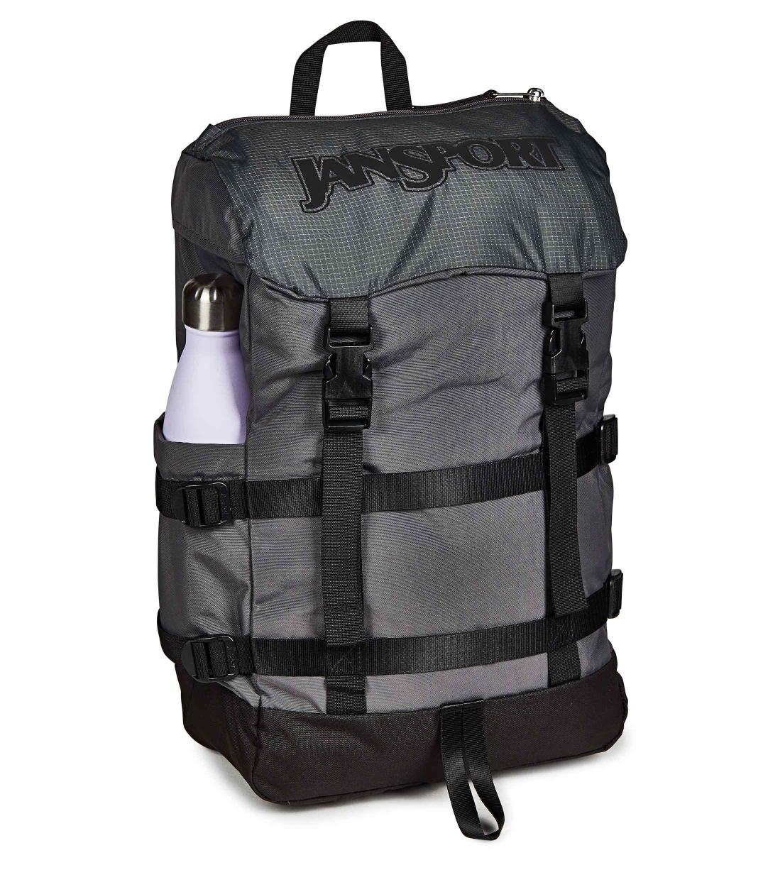 jansport-skip-pack-rucksack-smokey-grit-laptopfach image 6
