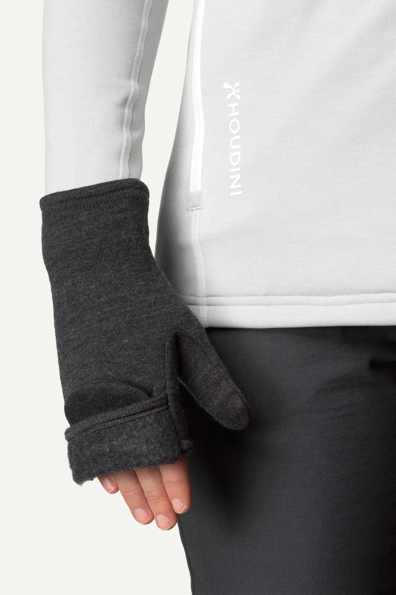 houdini-alto-mitten-merino-f-ustlinge-true-black image 5