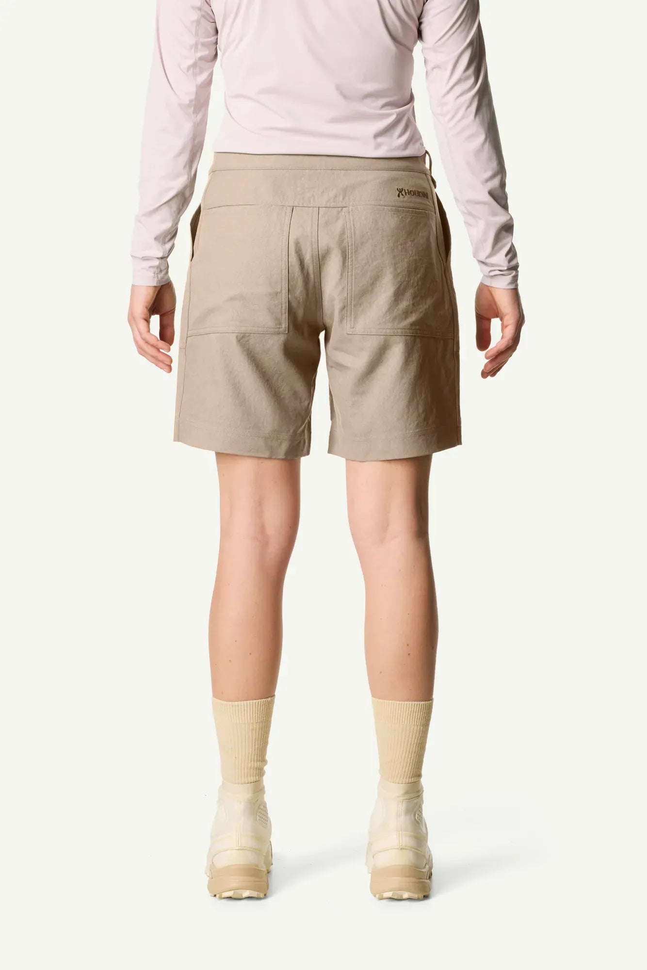 houdini-corespun-chore-shorts-damen-shorts-sandstorm-recycelt image 6