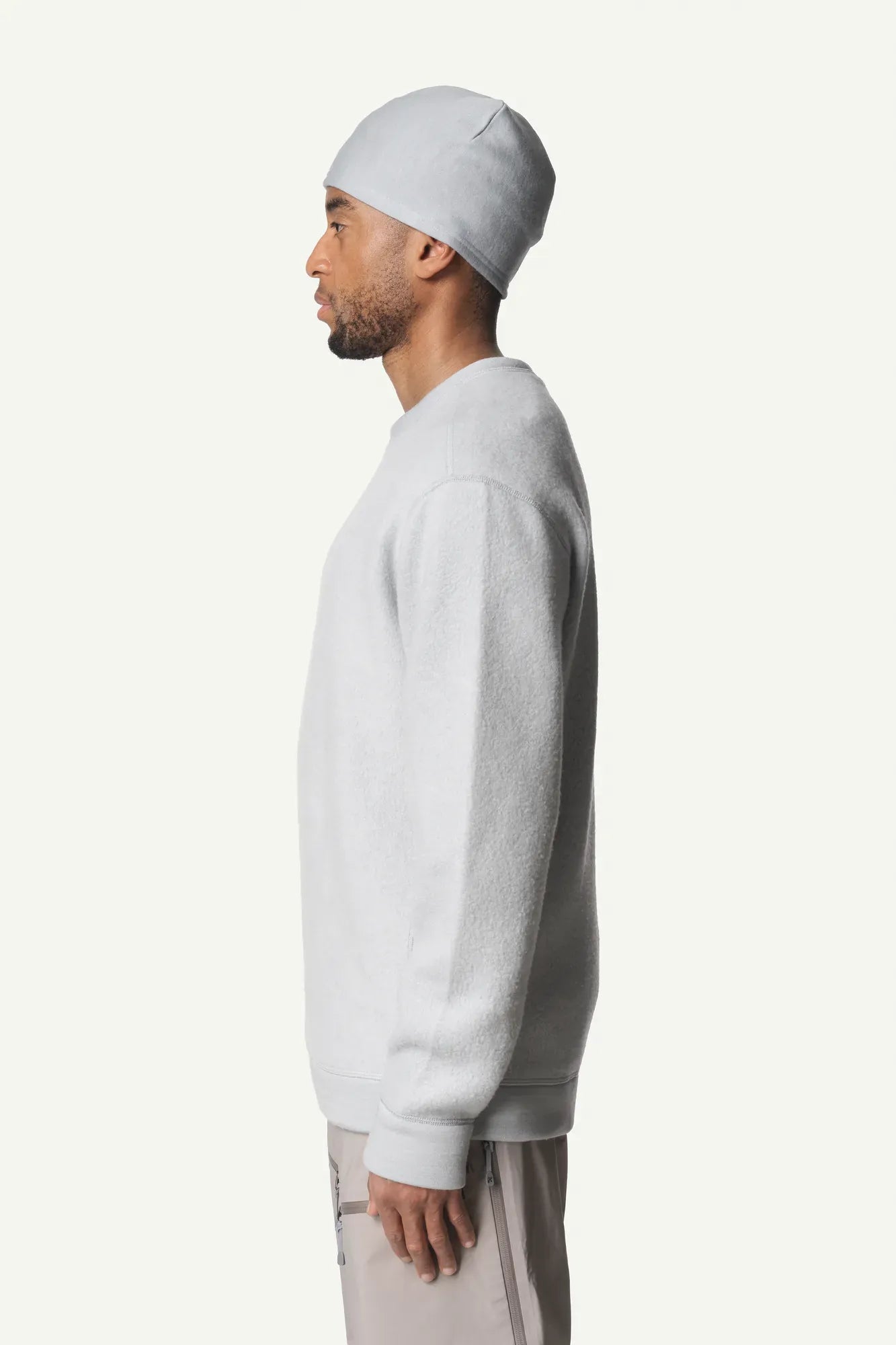 houdini-alto-m-s-alto-wool-crew-fleecepullover-true-black image 5