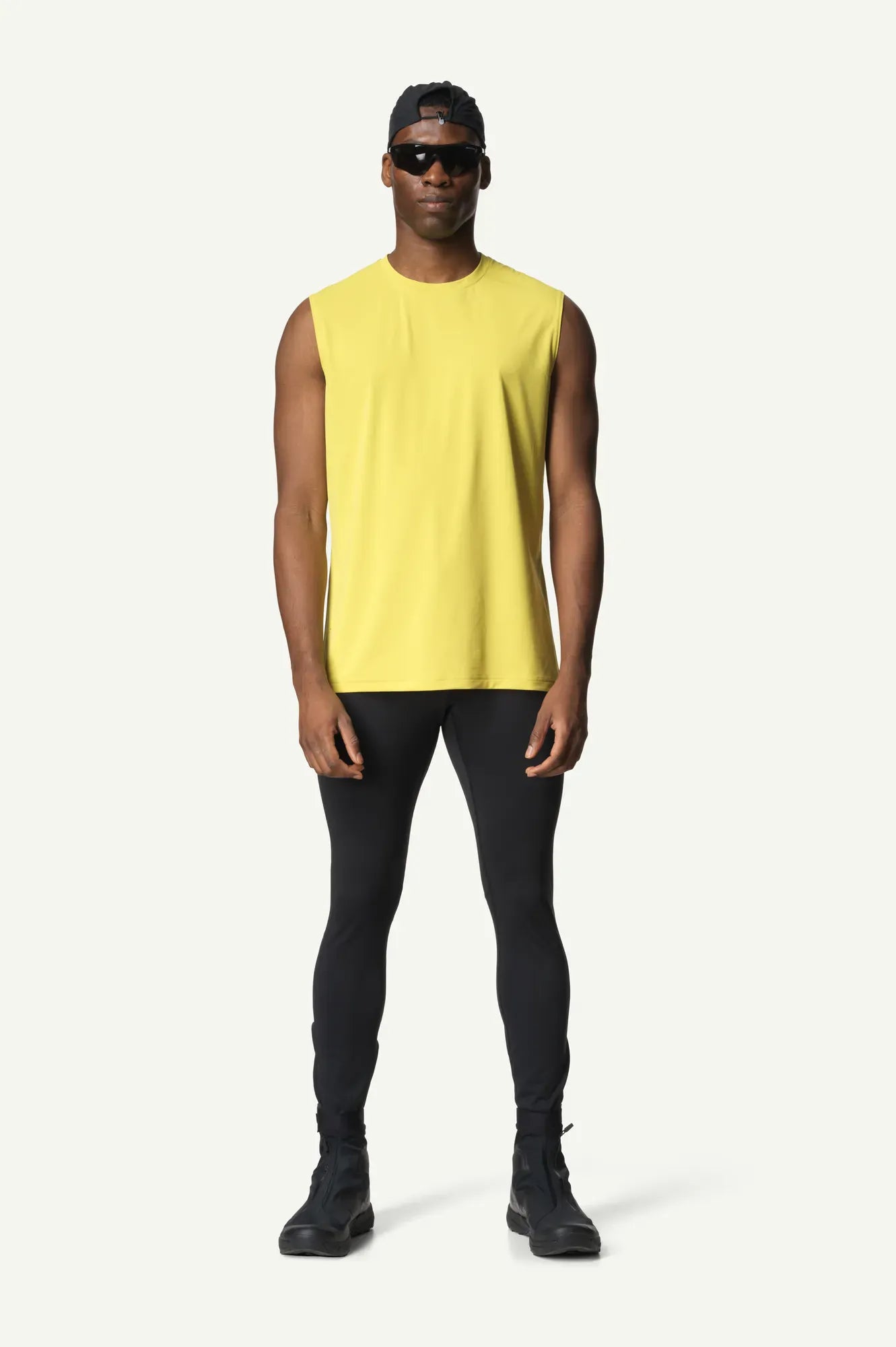 houdini-m-s-pace-air-tank-top-be-the-light-green image 2