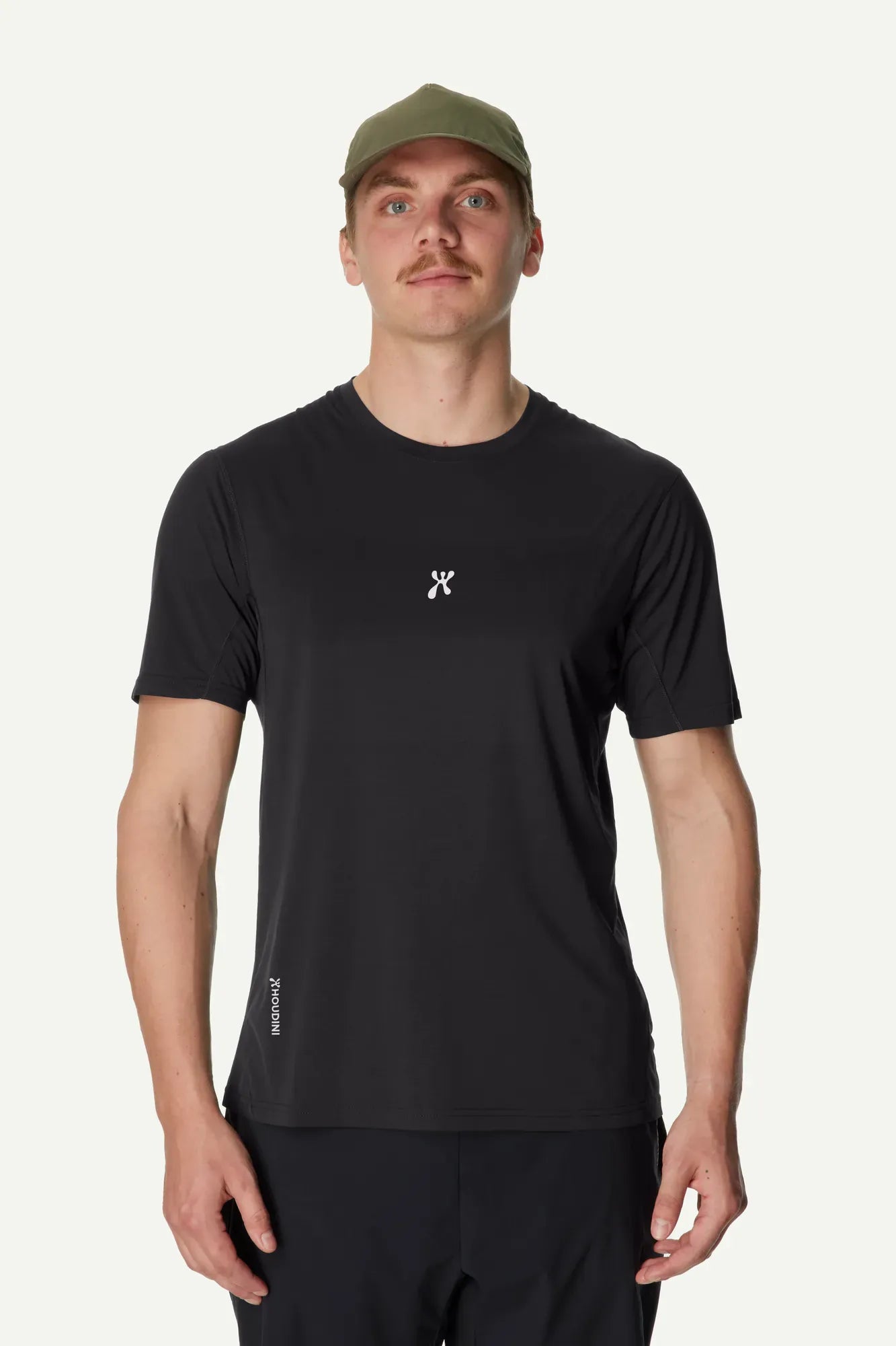 houdini-pace-air-message-tee-shirt-true-black-slim image 1