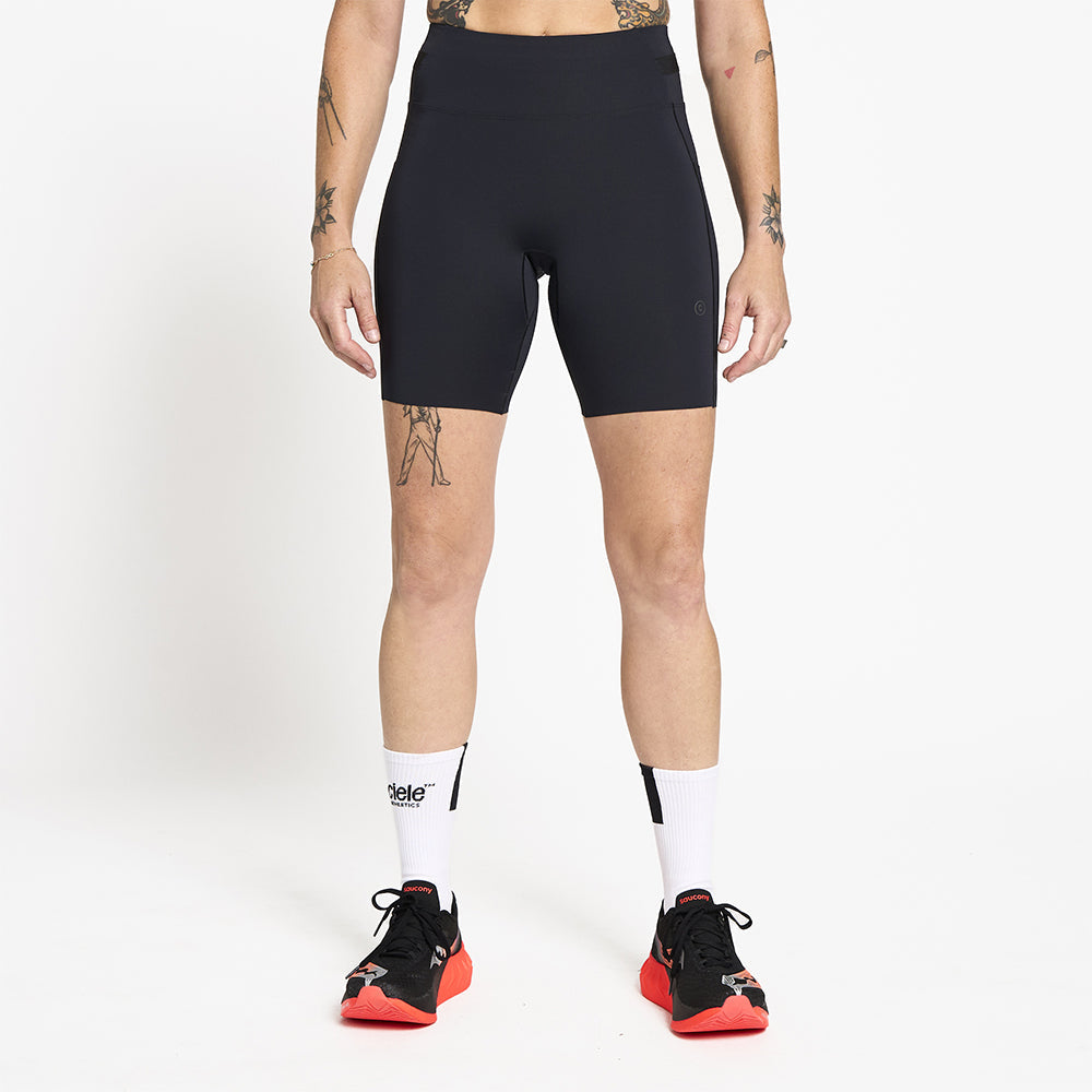 ciele-w-fsttight-short-7-shadowcast-damen-kurze-laufhose-mit-kompression image 4