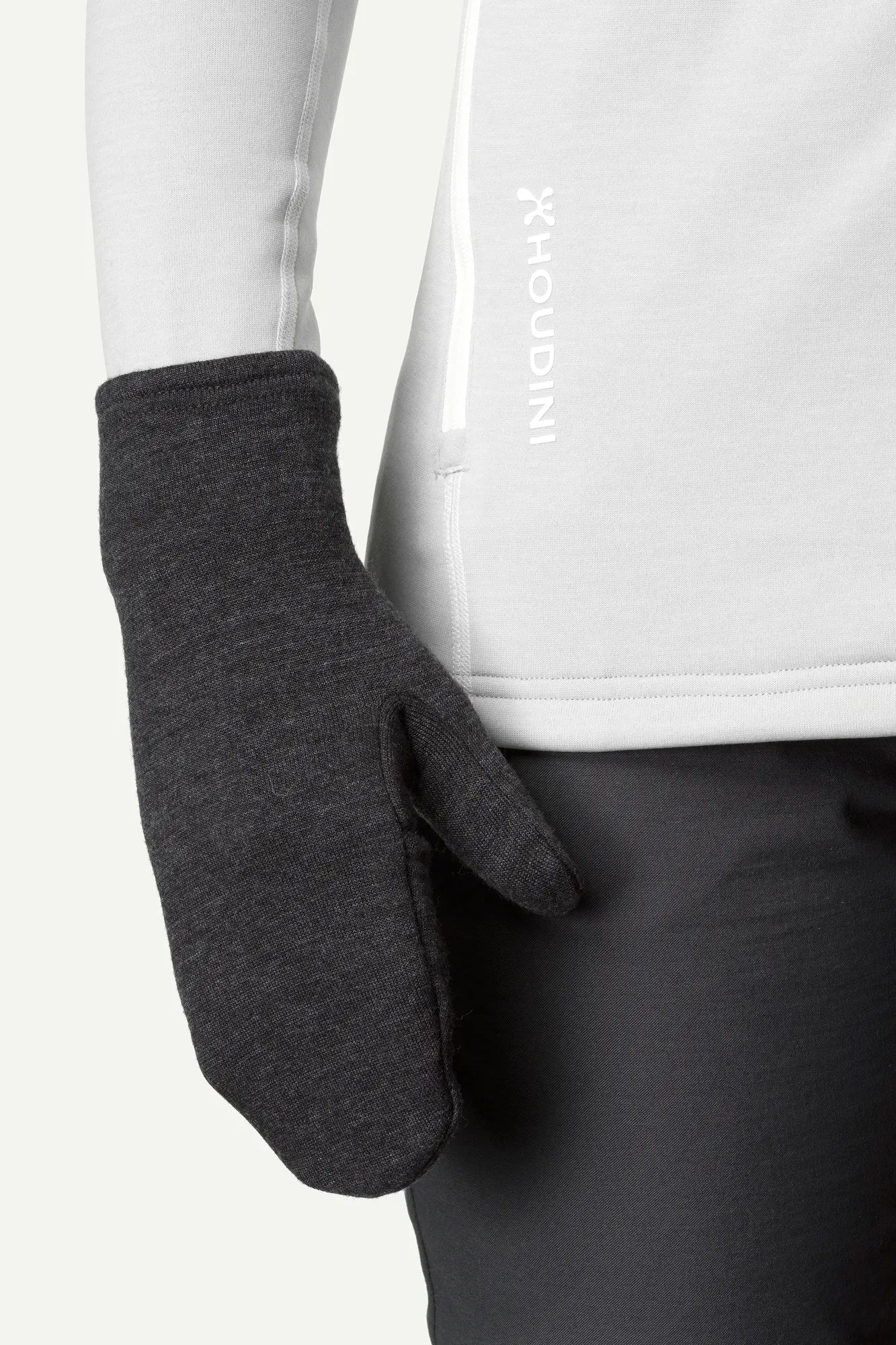 houdini-alto-mitten-merino-f-ustlinge-true-black image 3