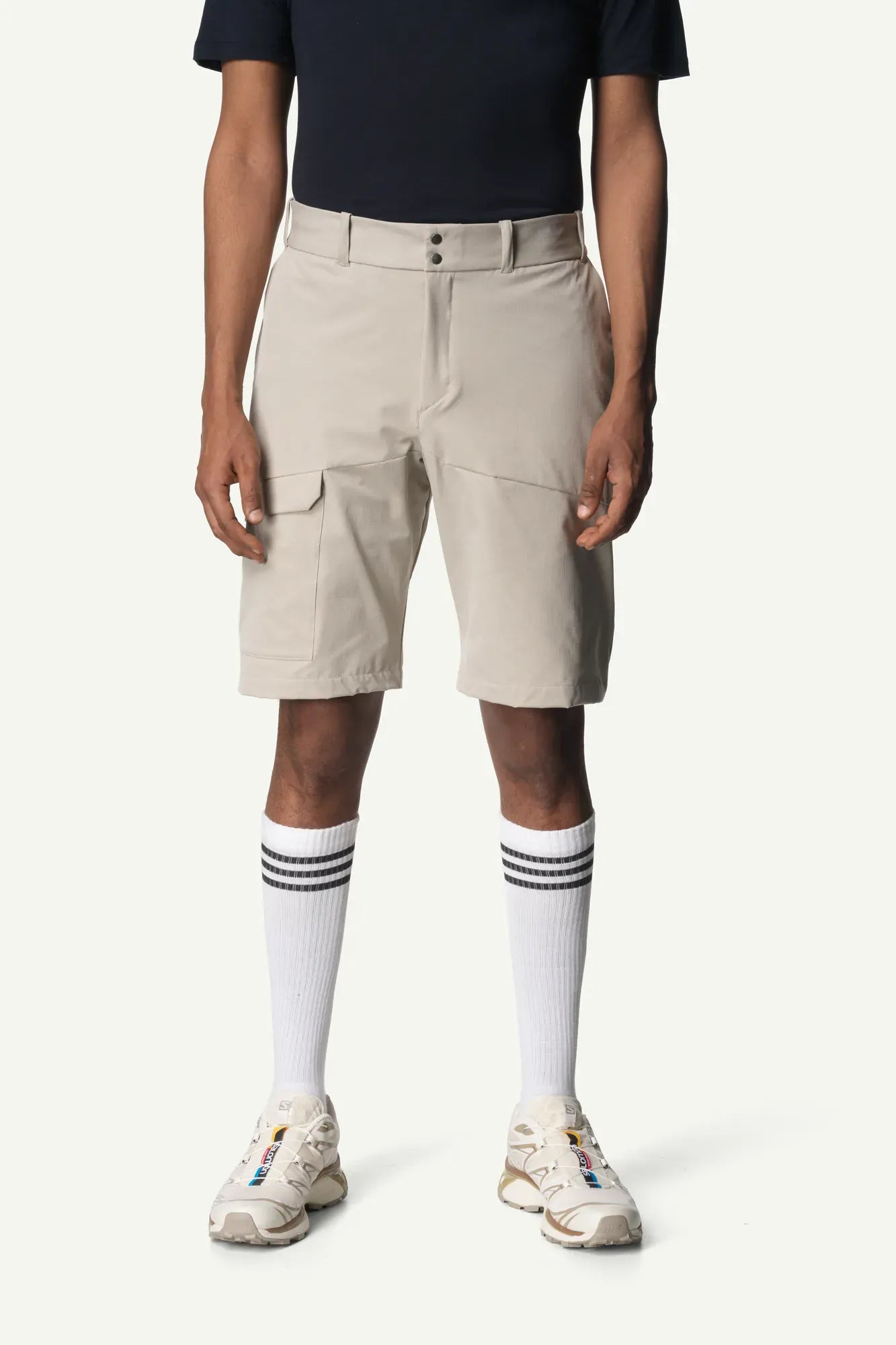 houdini-go-m-s-go-shorts-outdoor-shorts-true-black-leicht image 3