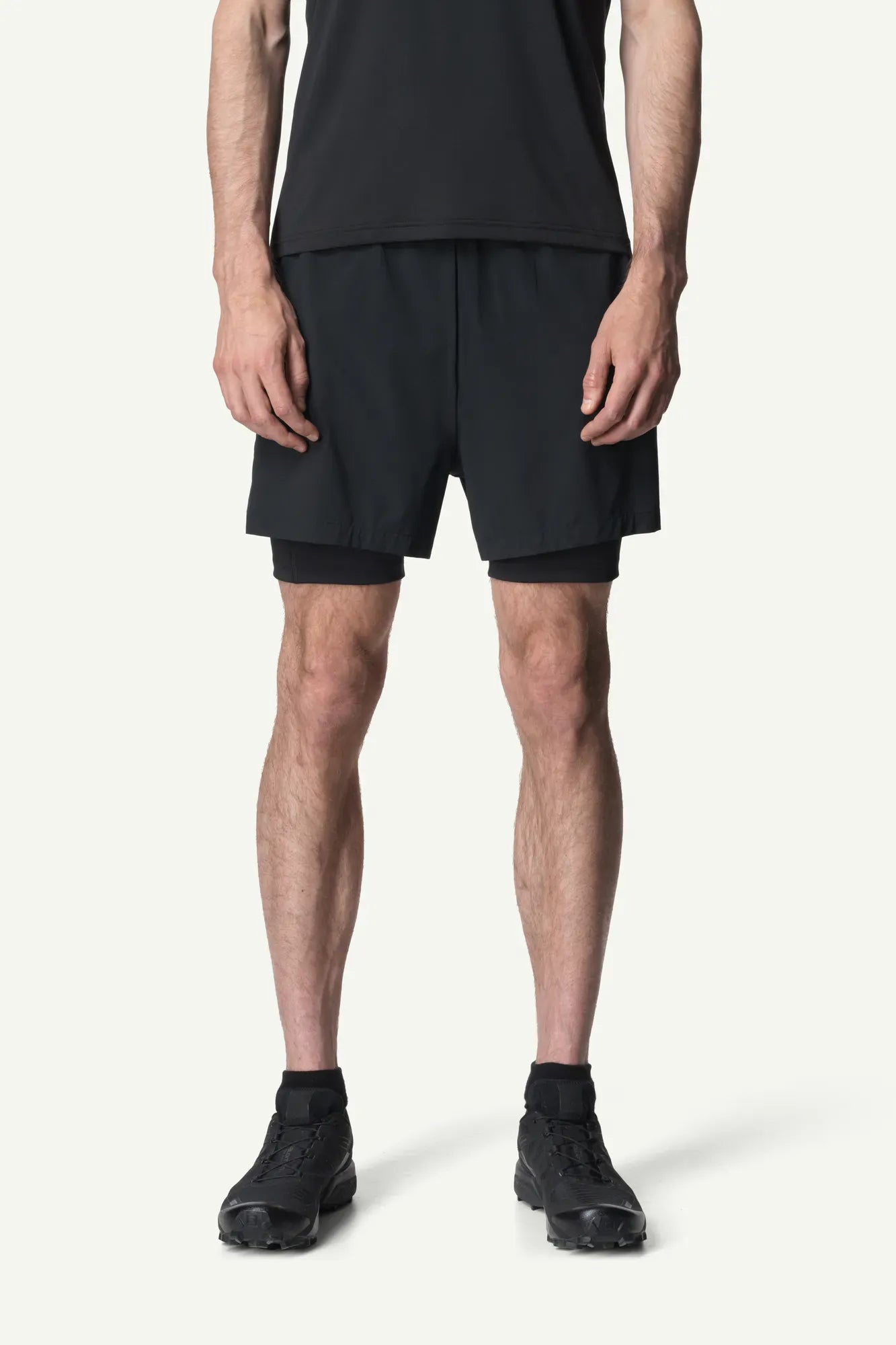 houdini-pace-trail-shorts-herren-2in1-true-black image 7
